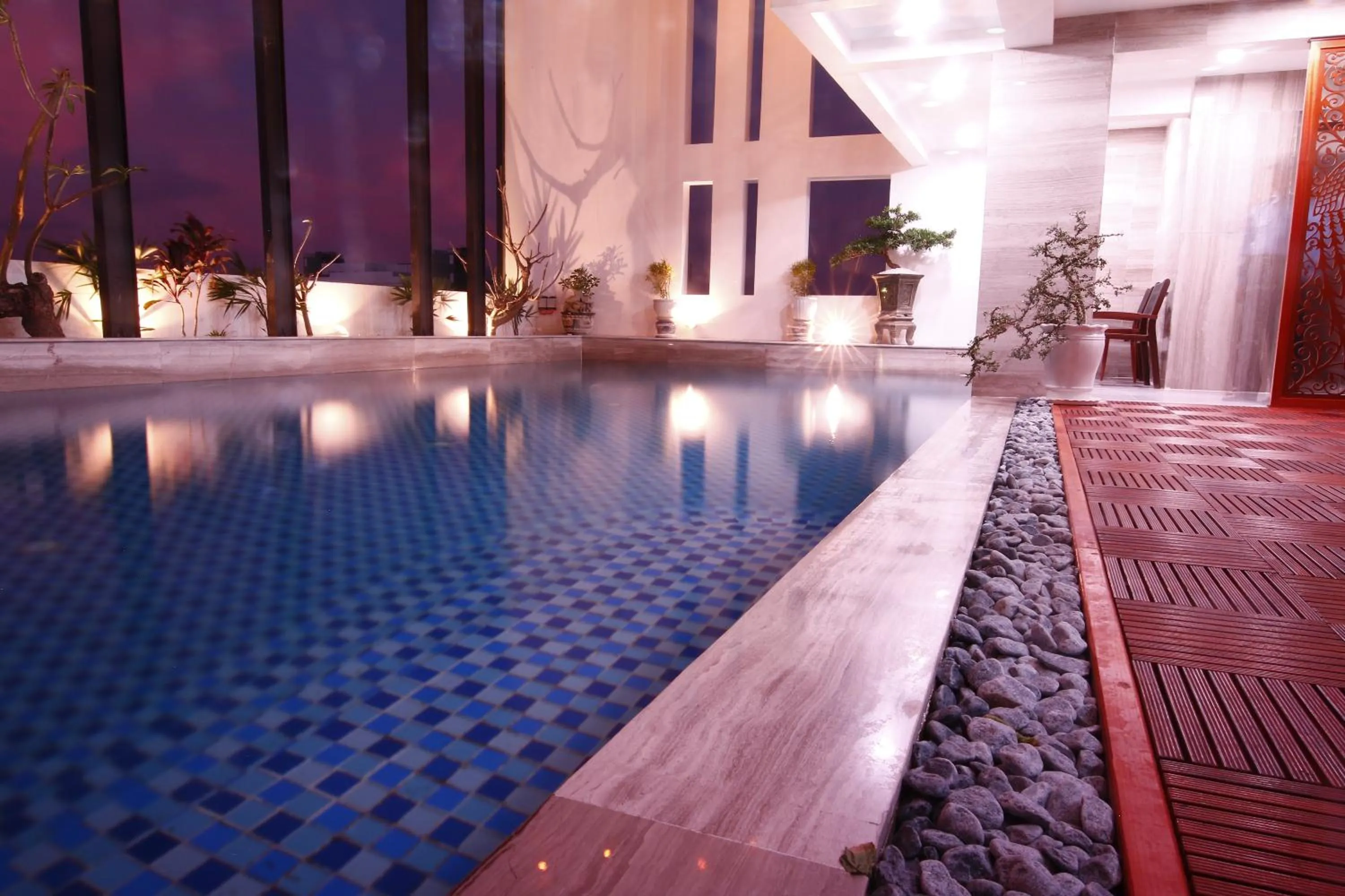 Swimming pool in MENTO HOTEL QUY NHƠN