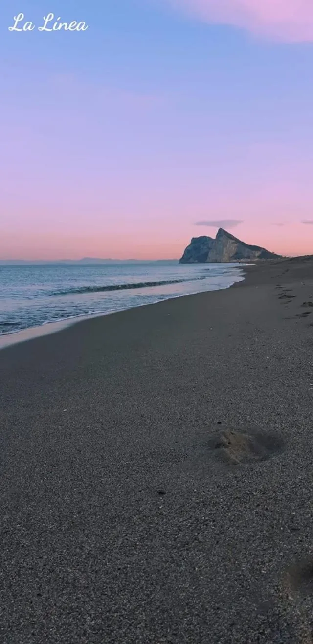 Beach in Hostal la Campana