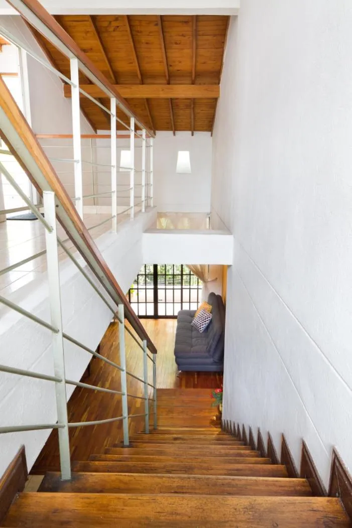 Casa Entera-Cerca a Mall La Central y Estación de Tranvía