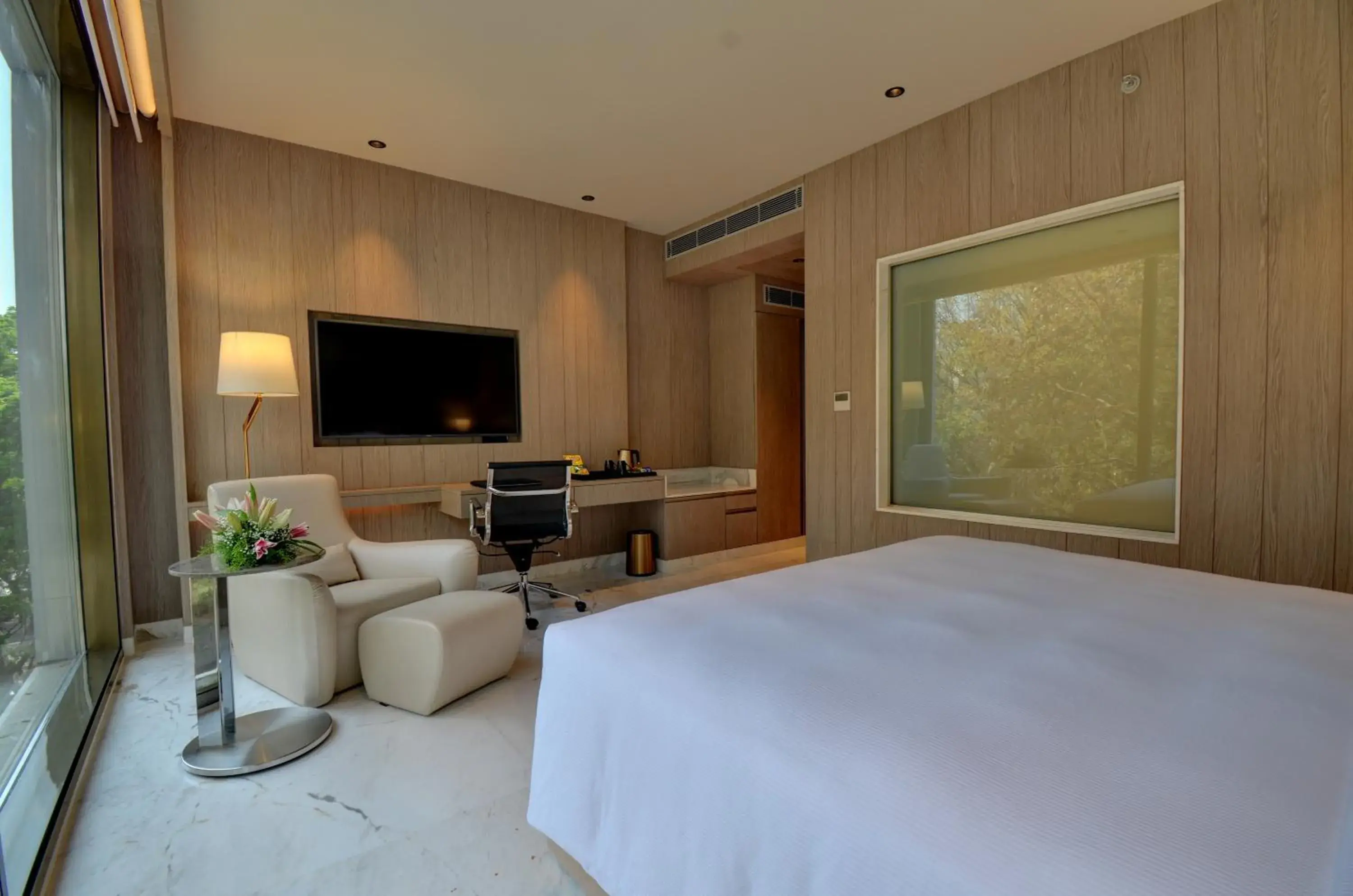 TV and multimedia, Bed in Vividus TV and multimedia, Bed in Vividus