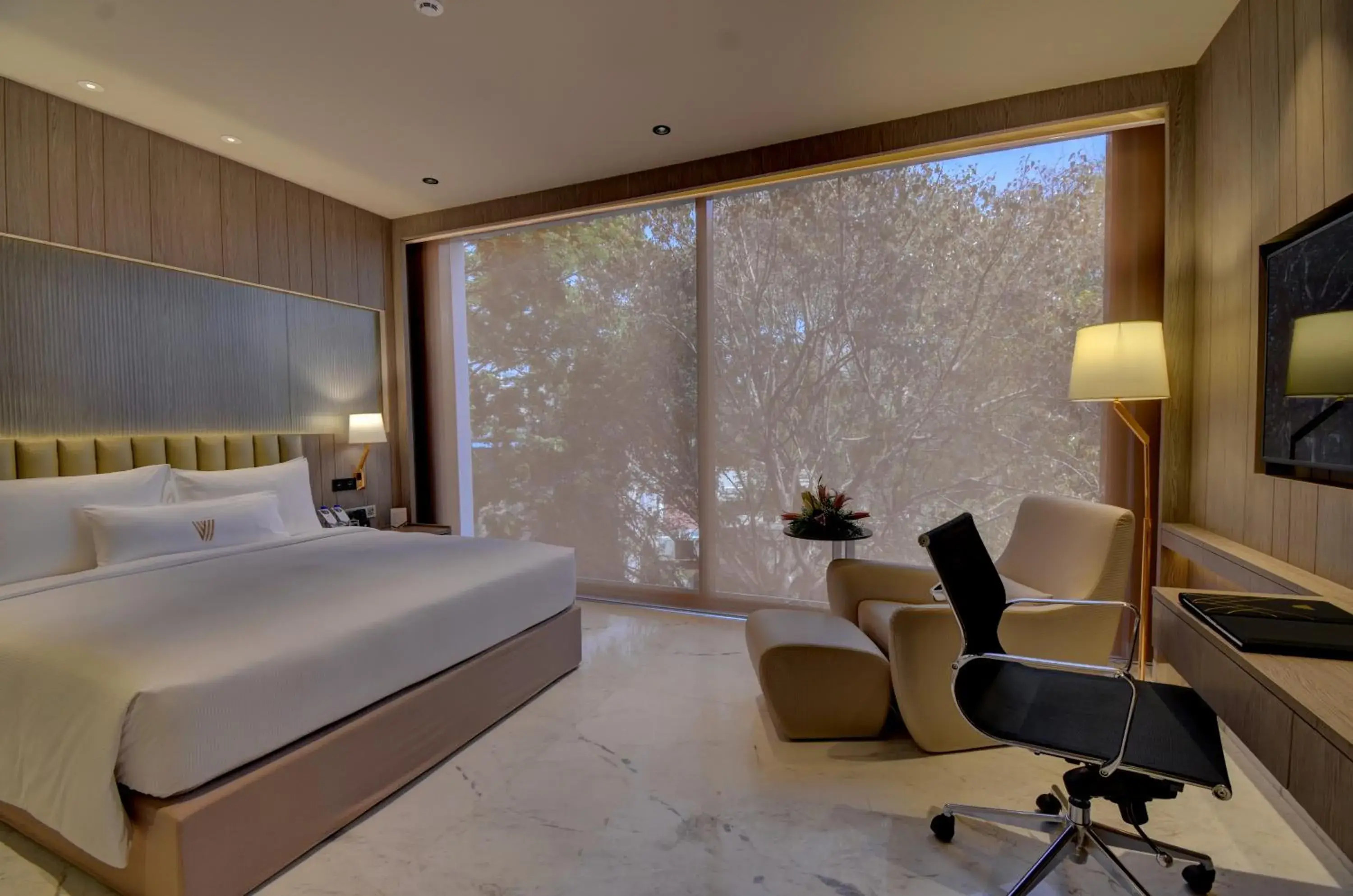 Photo of the whole room, Bed in Vividus Photo of the whole room, Bed in Vividus