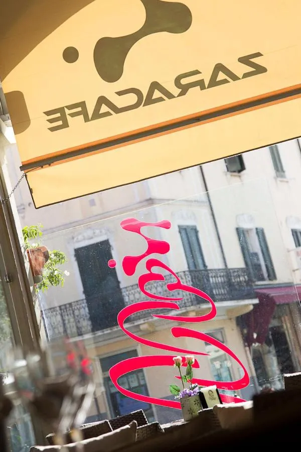 Day in Zara Rooms & Suites