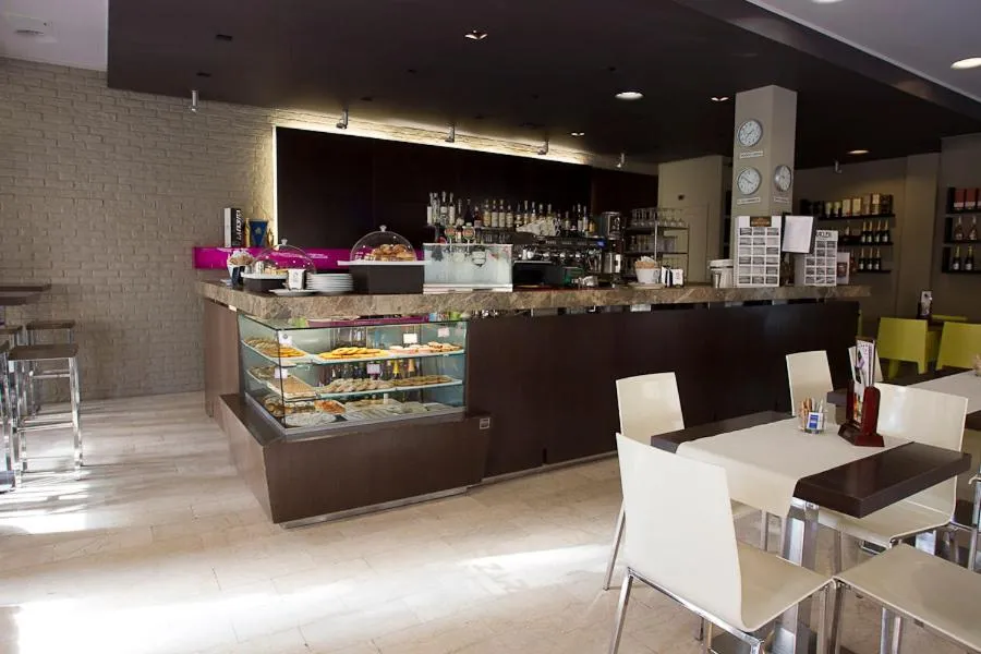 Lounge or bar in Zara Rooms & Suites