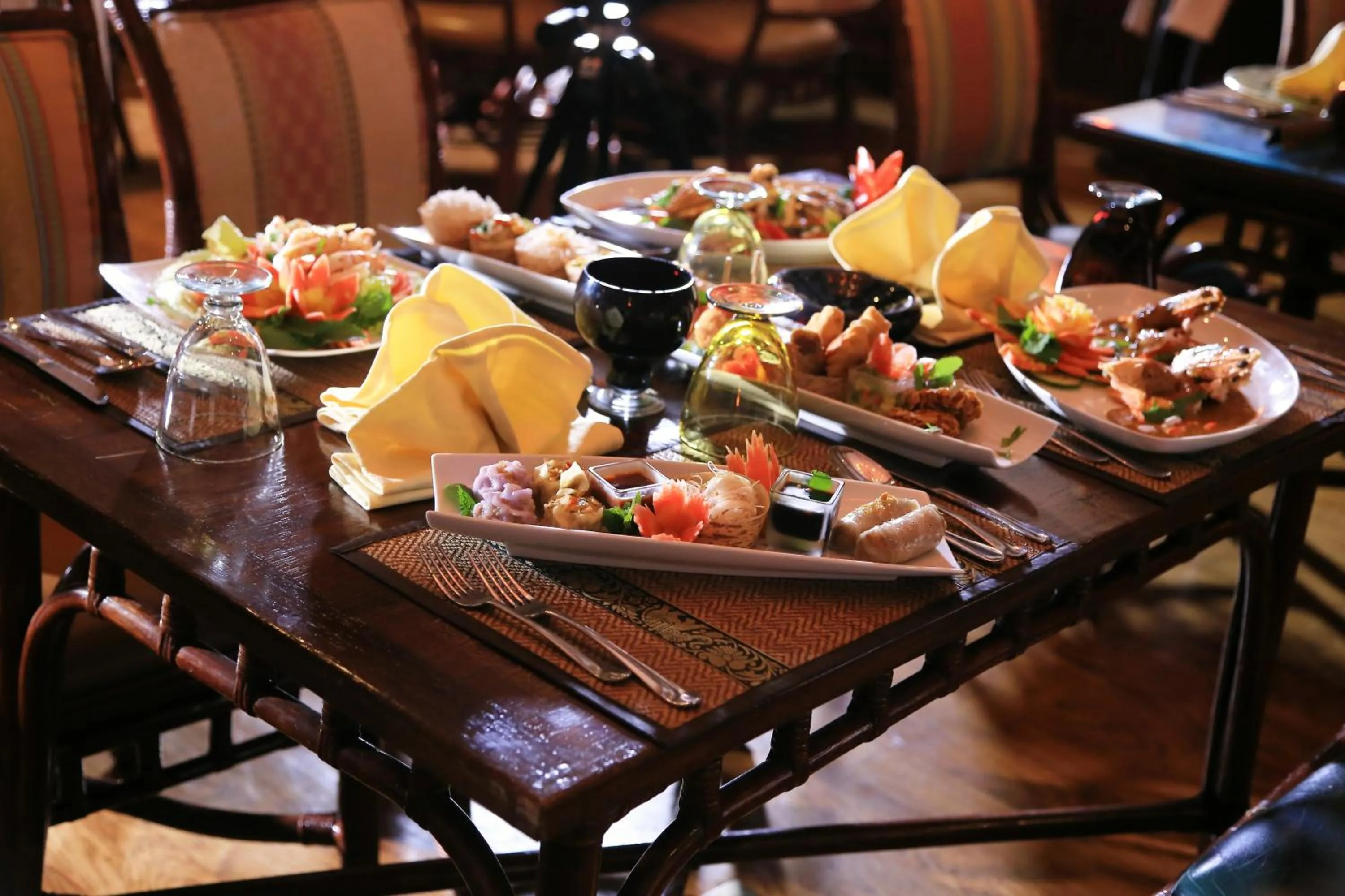 Restaurant/places to eat in Regency Tunis Hotel