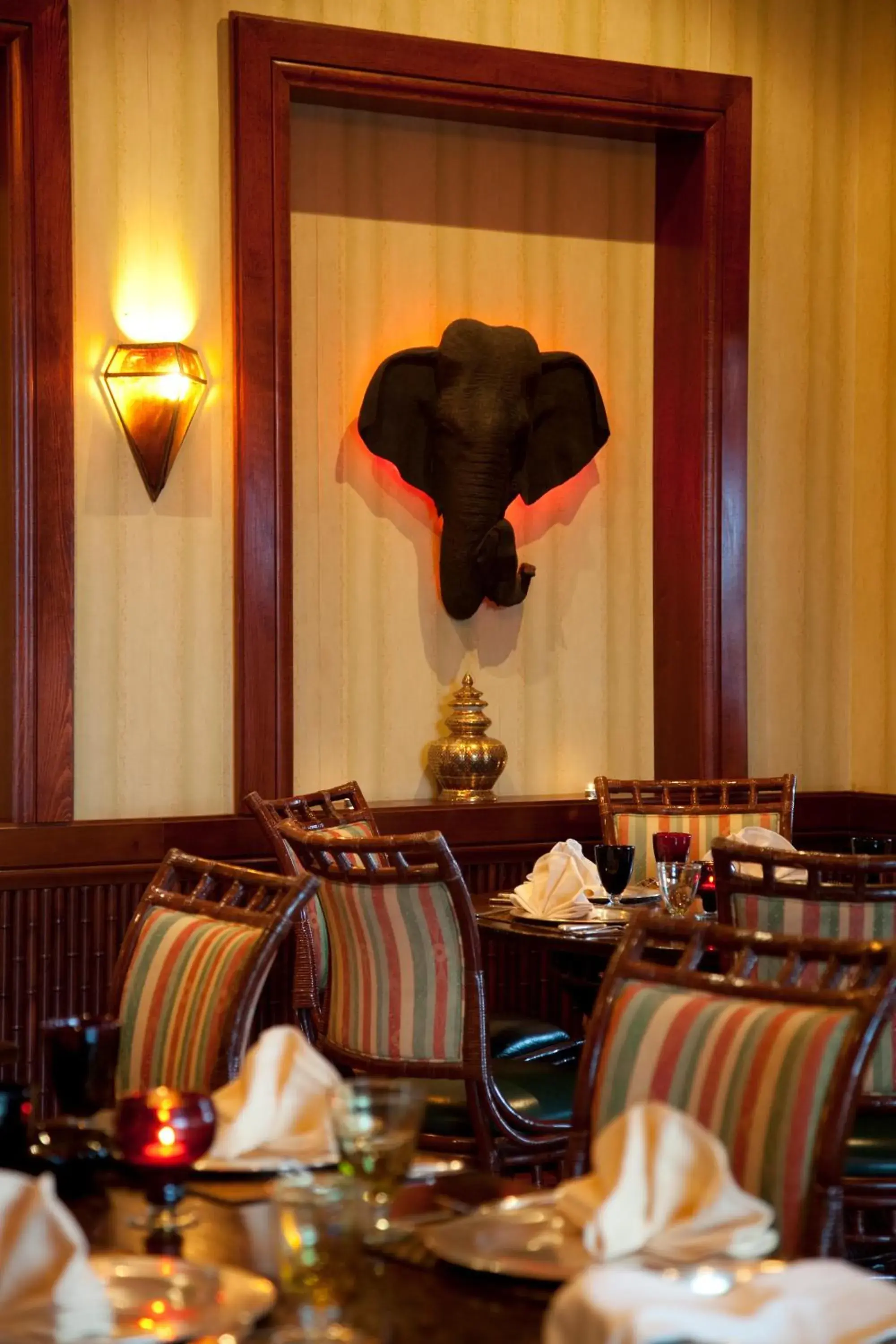 Restaurant/places to eat in Regency Tunis Hotel Restaurant/places to eat in Regency Tunis Hotel