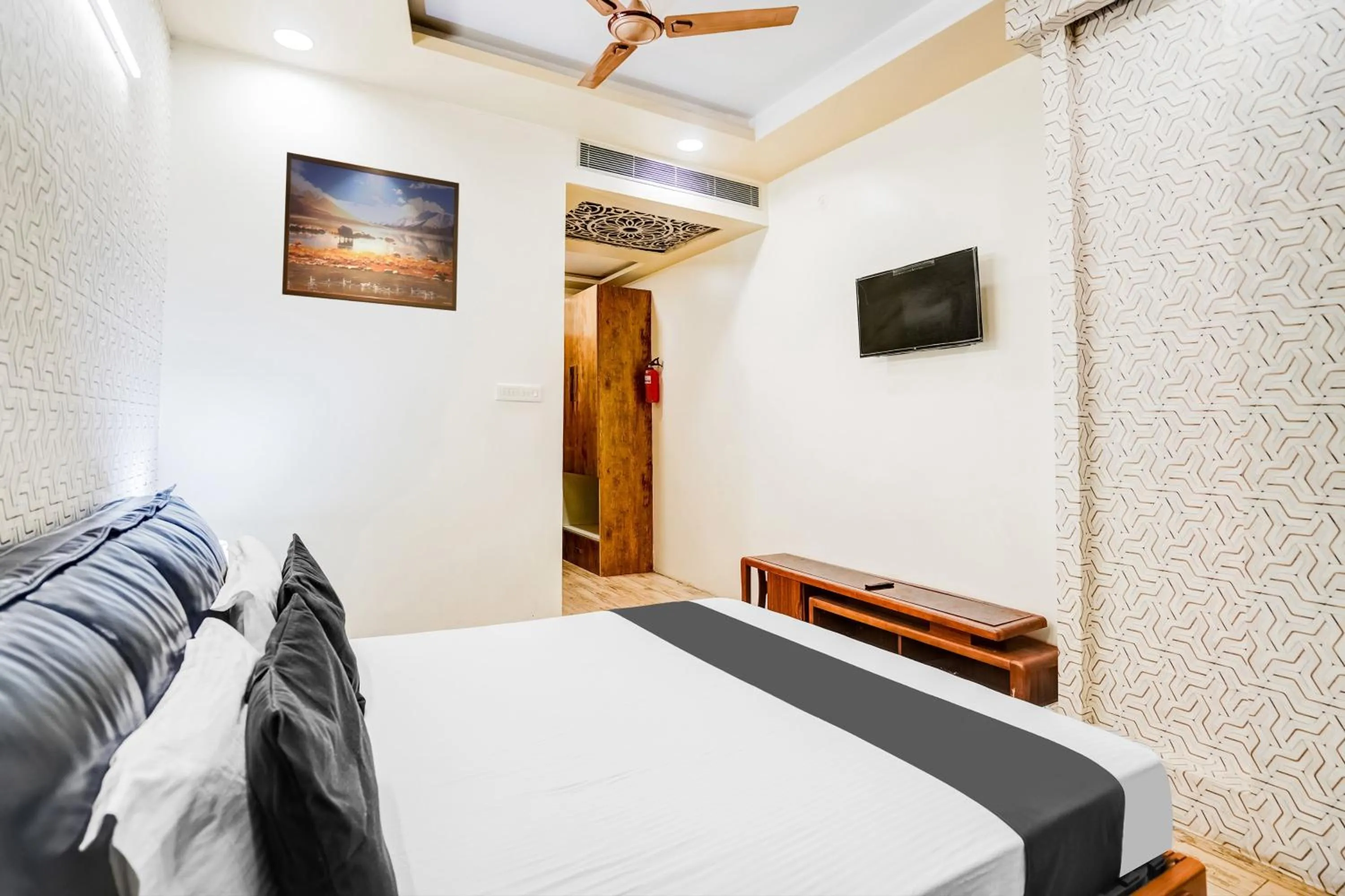 Bedroom in Townhouse Keshavpuram