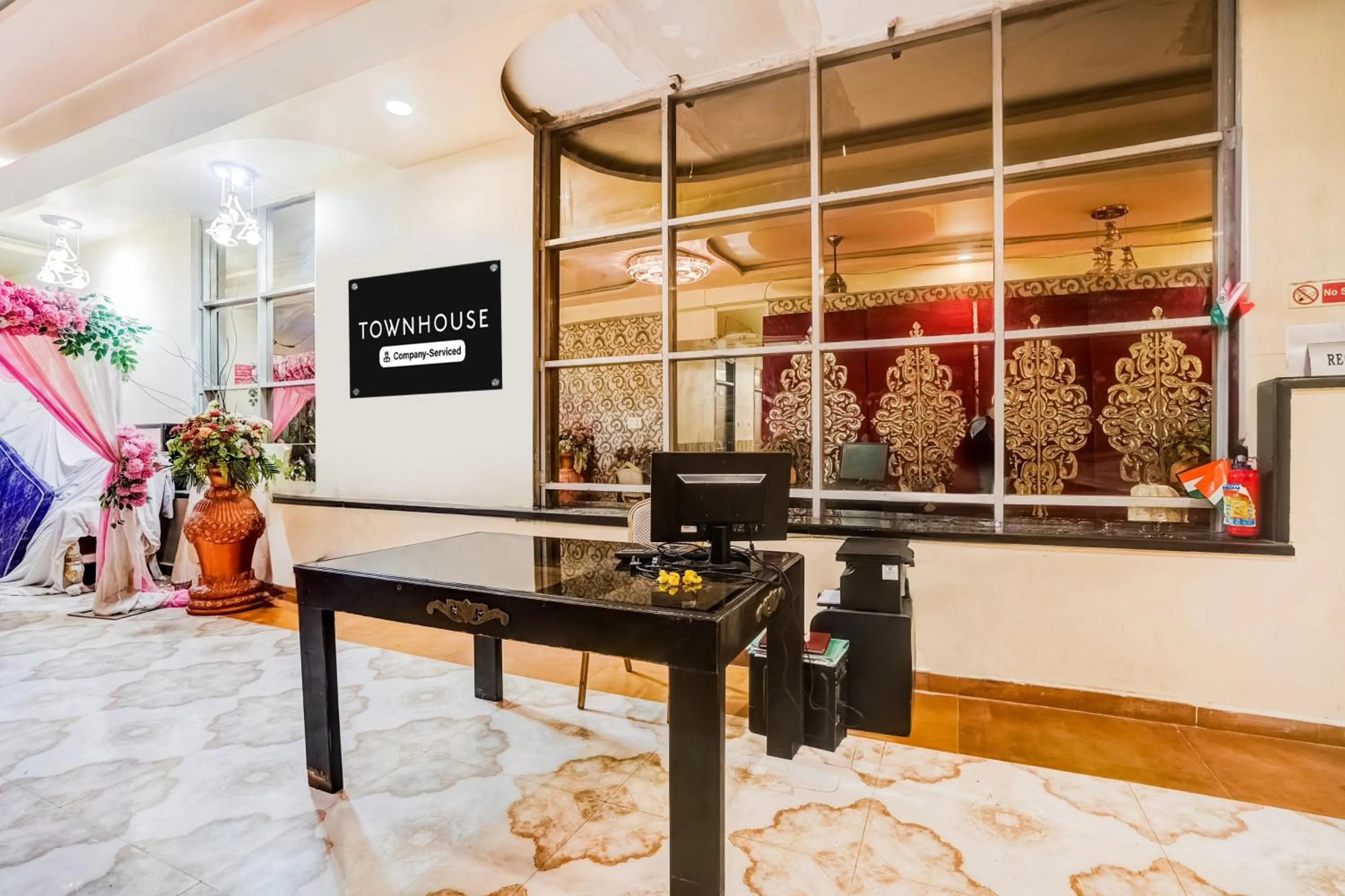 Lobby or reception in Townhouse Keshavpuram