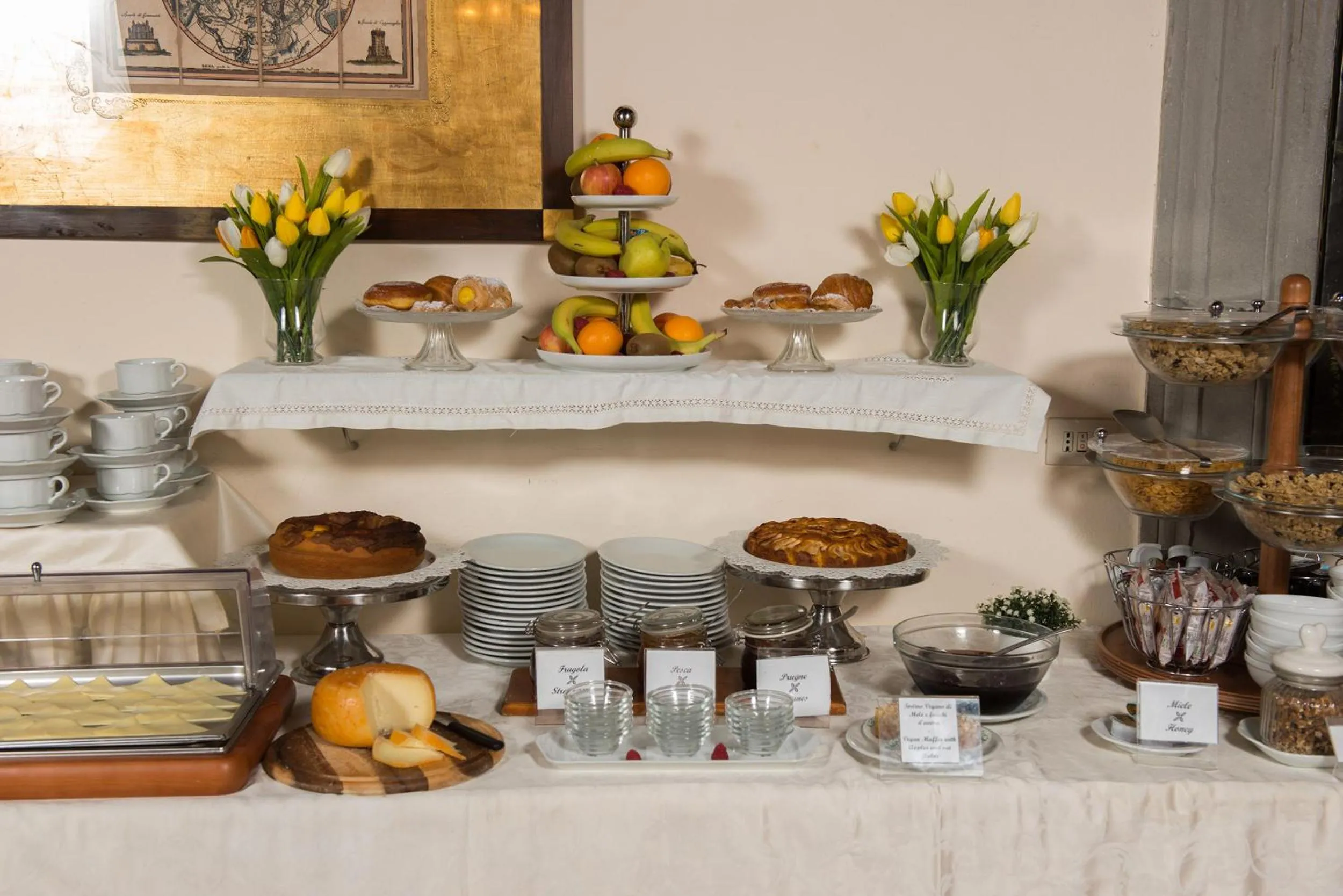 Lounge or bar in B&B Piccolo Hotel