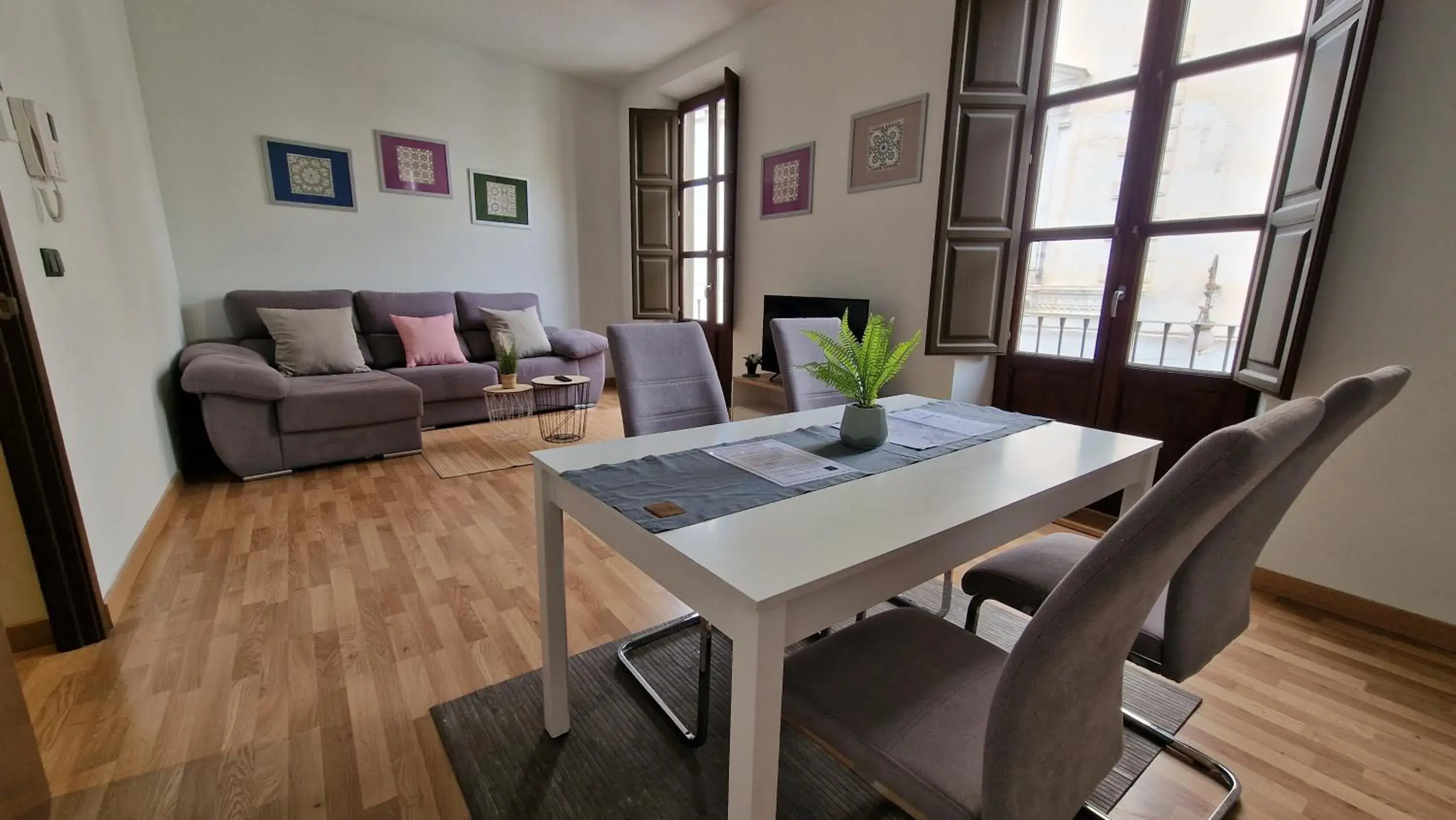 Two-Bedroom Apartment in Imeda Apartamentos Escudo del Carmen 19 Two-Bedroom Apartment in Imeda Apartamentos Escudo del Carmen 19