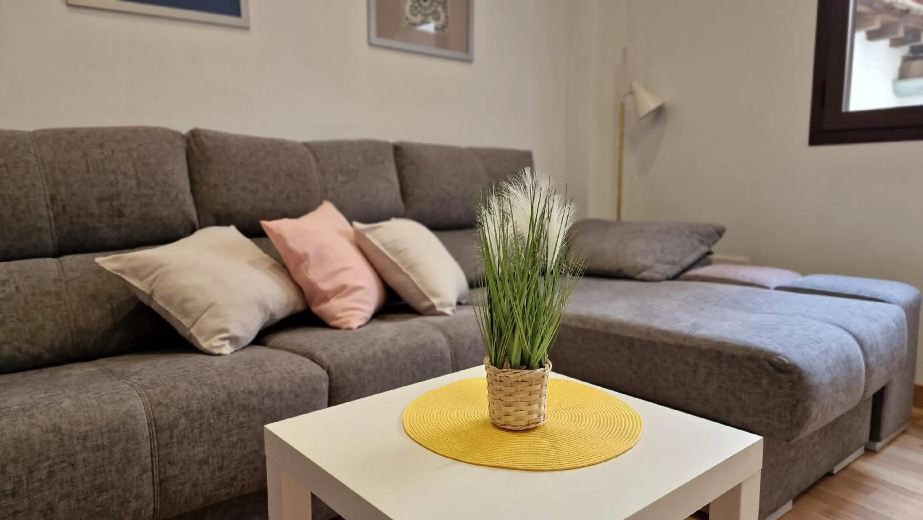 Living room in Imeda Apartamentos Escudo del Carmen 19