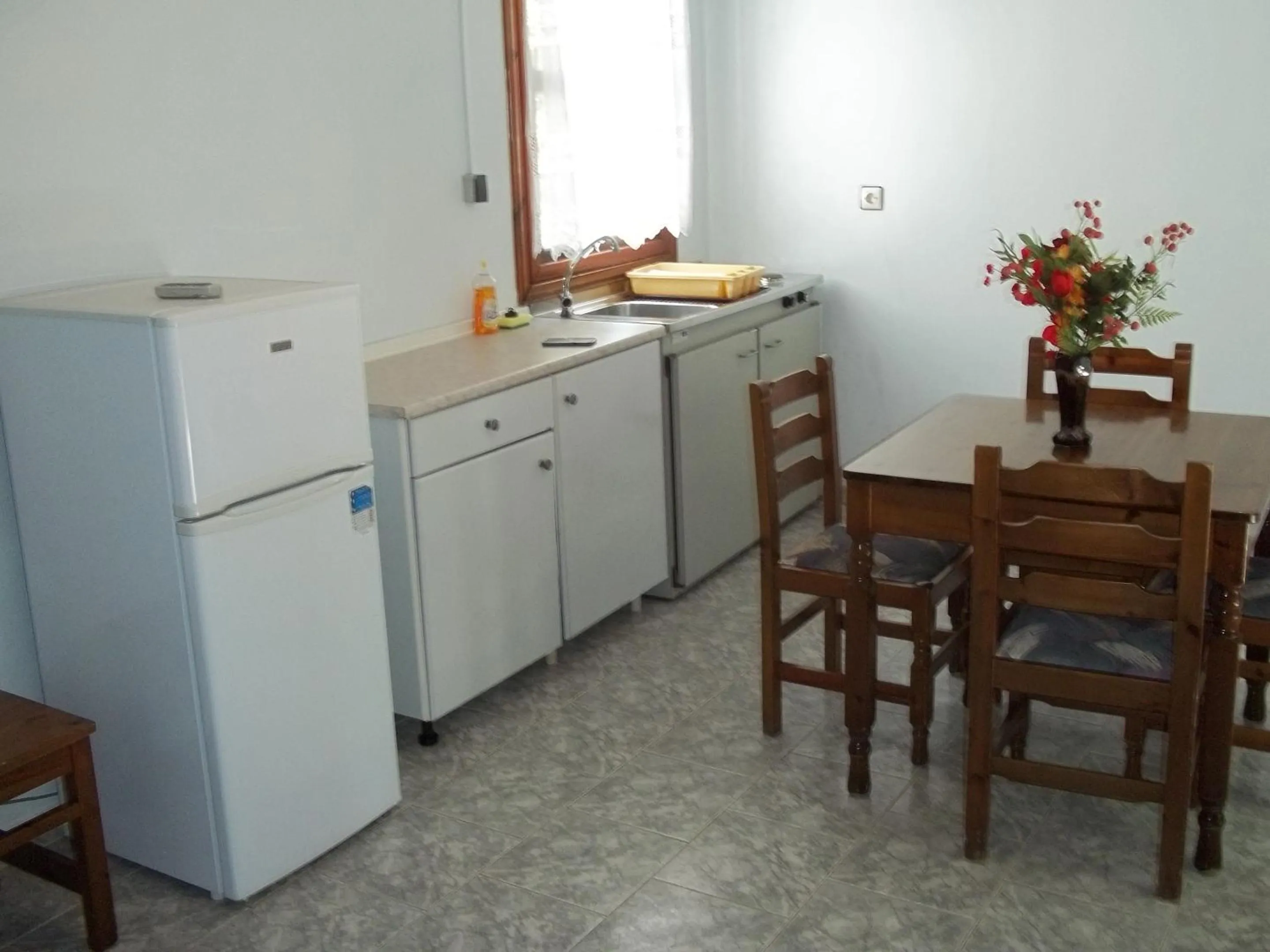Kitchen or kitchenette in Saint Nicolas Bungalows