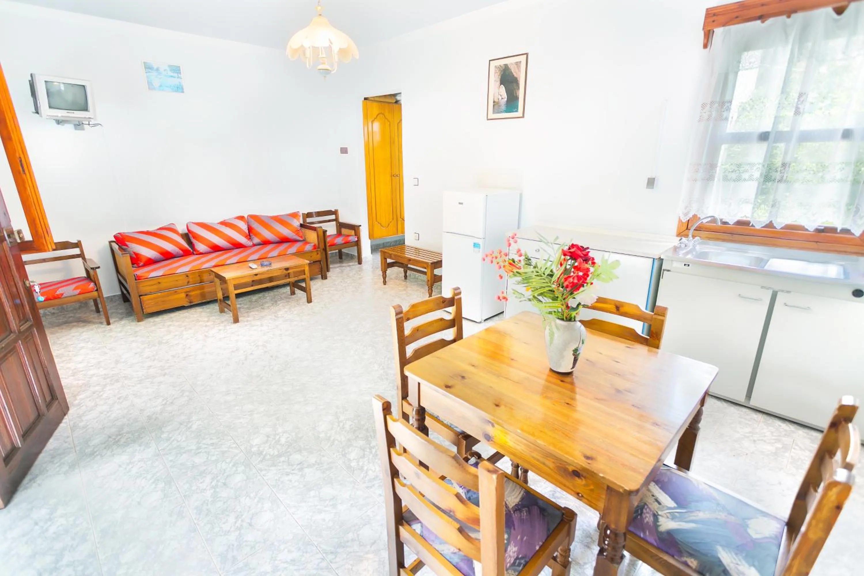 Photo of the whole room in Saint Nicolas Bungalows