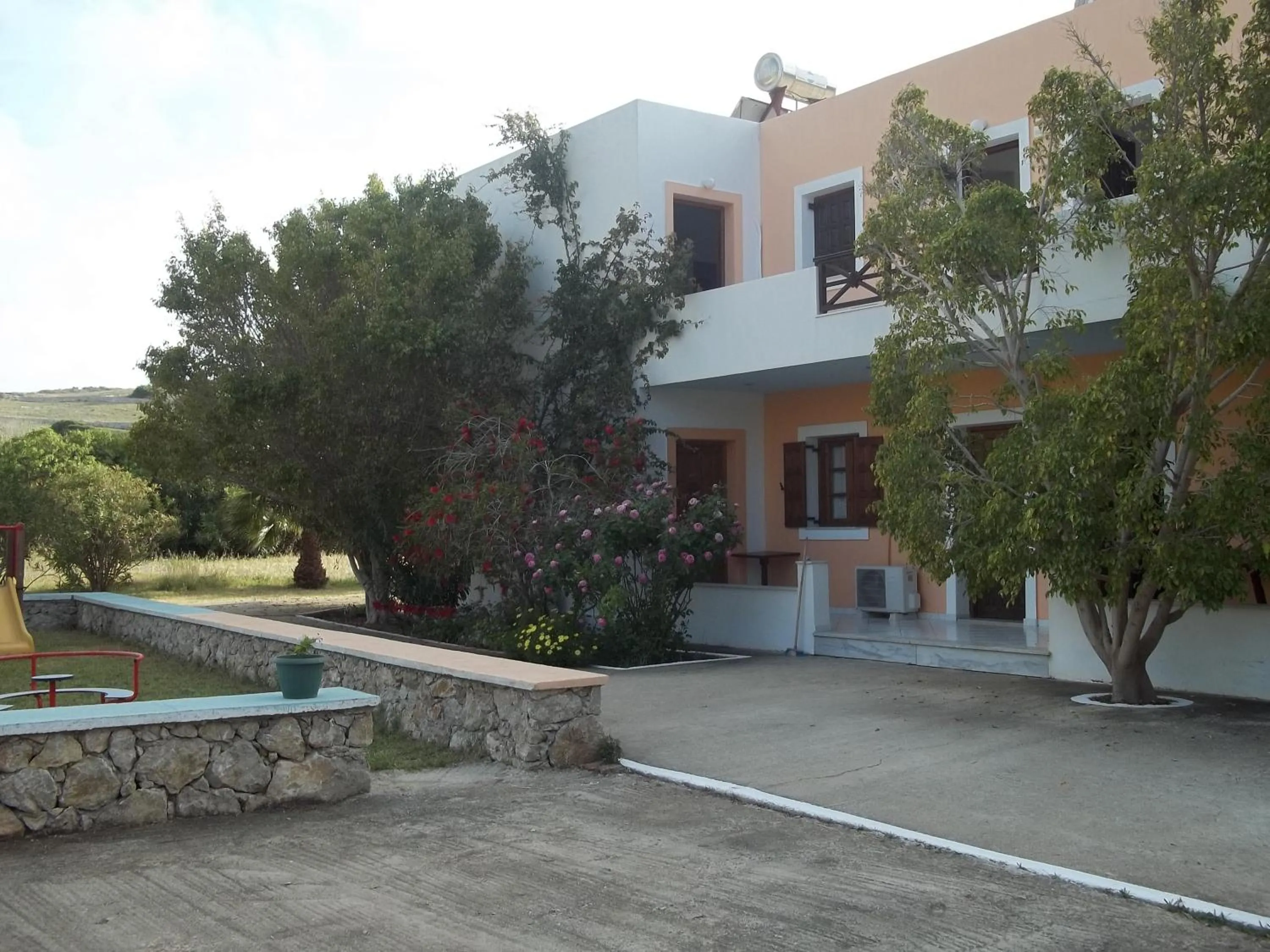 Property building in Saint Nicolas Bungalows