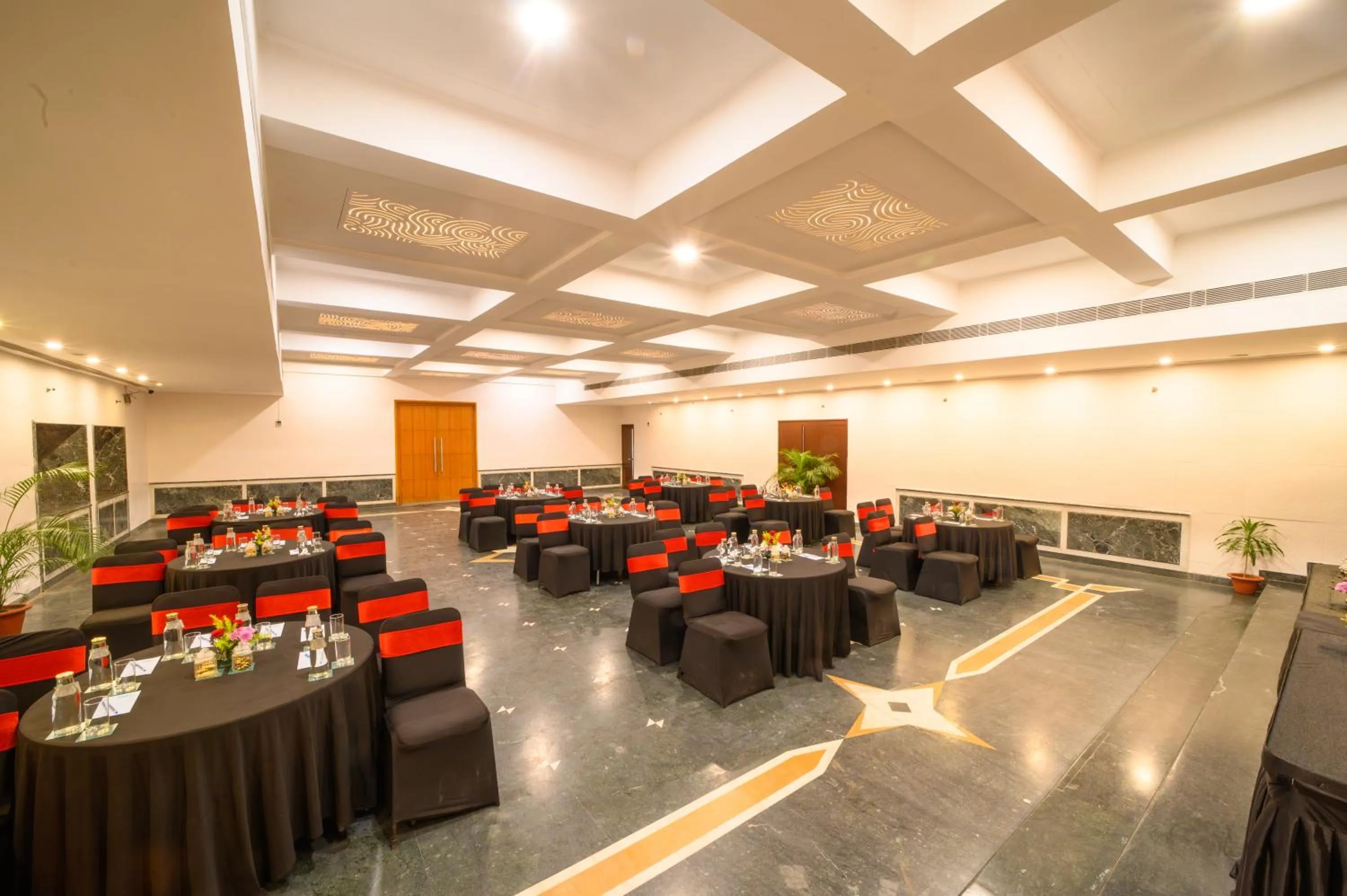 Banquet/Function facilities in Sinclairs Siliguri
