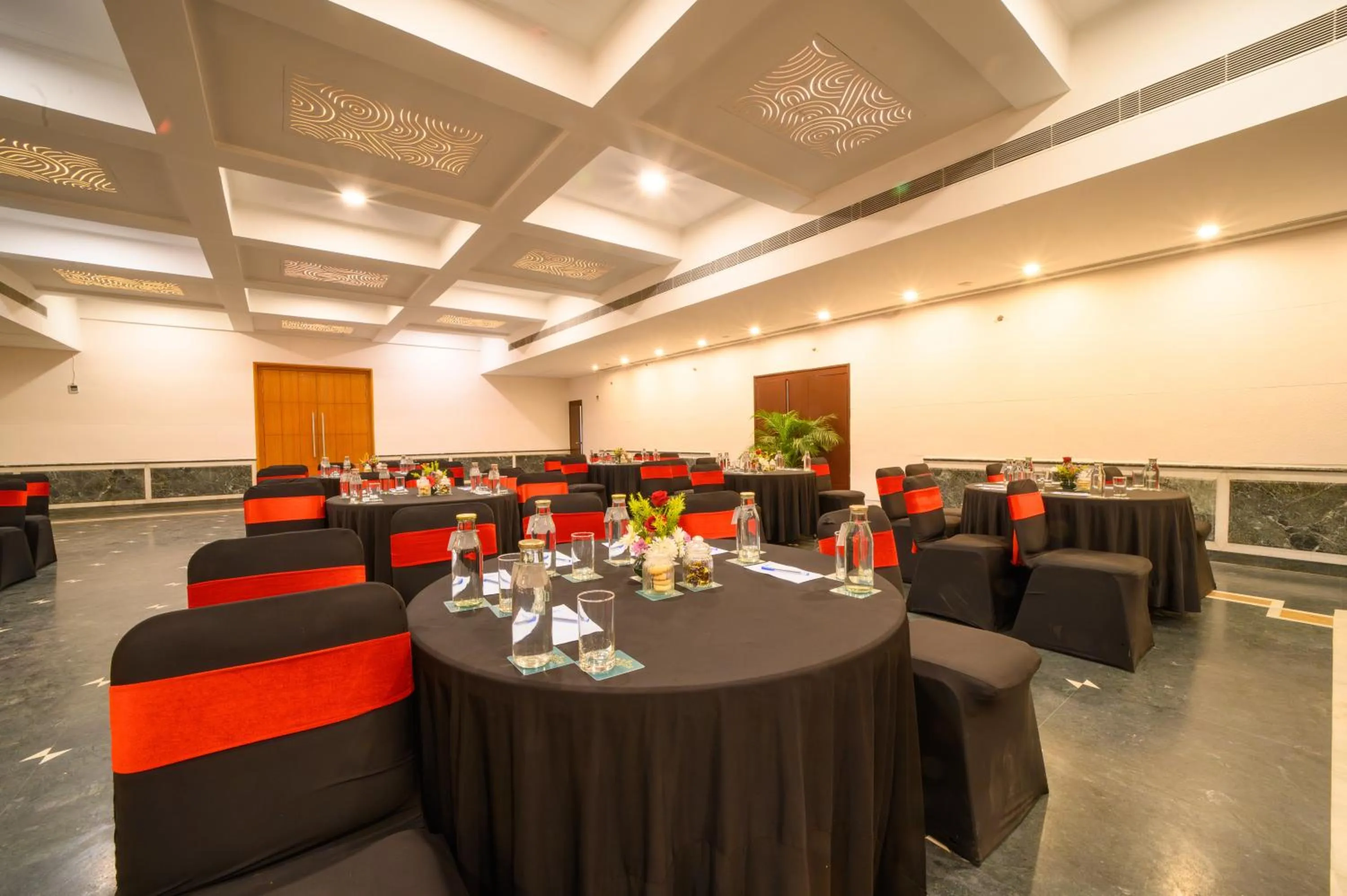 Banquet/Function facilities in Sinclairs Siliguri