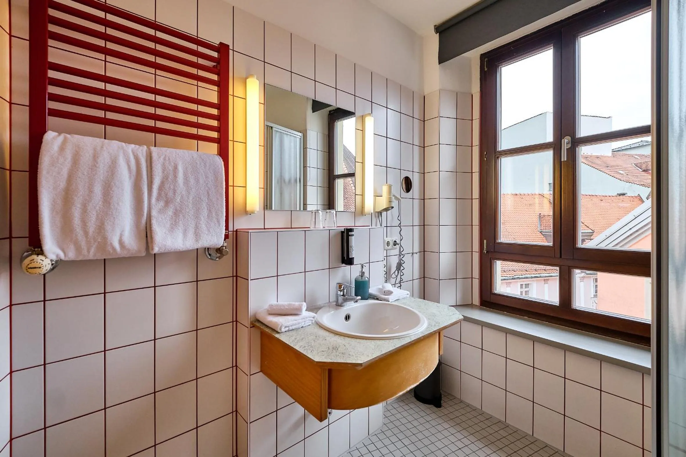 Bathroom in Hotel Roter Hahn