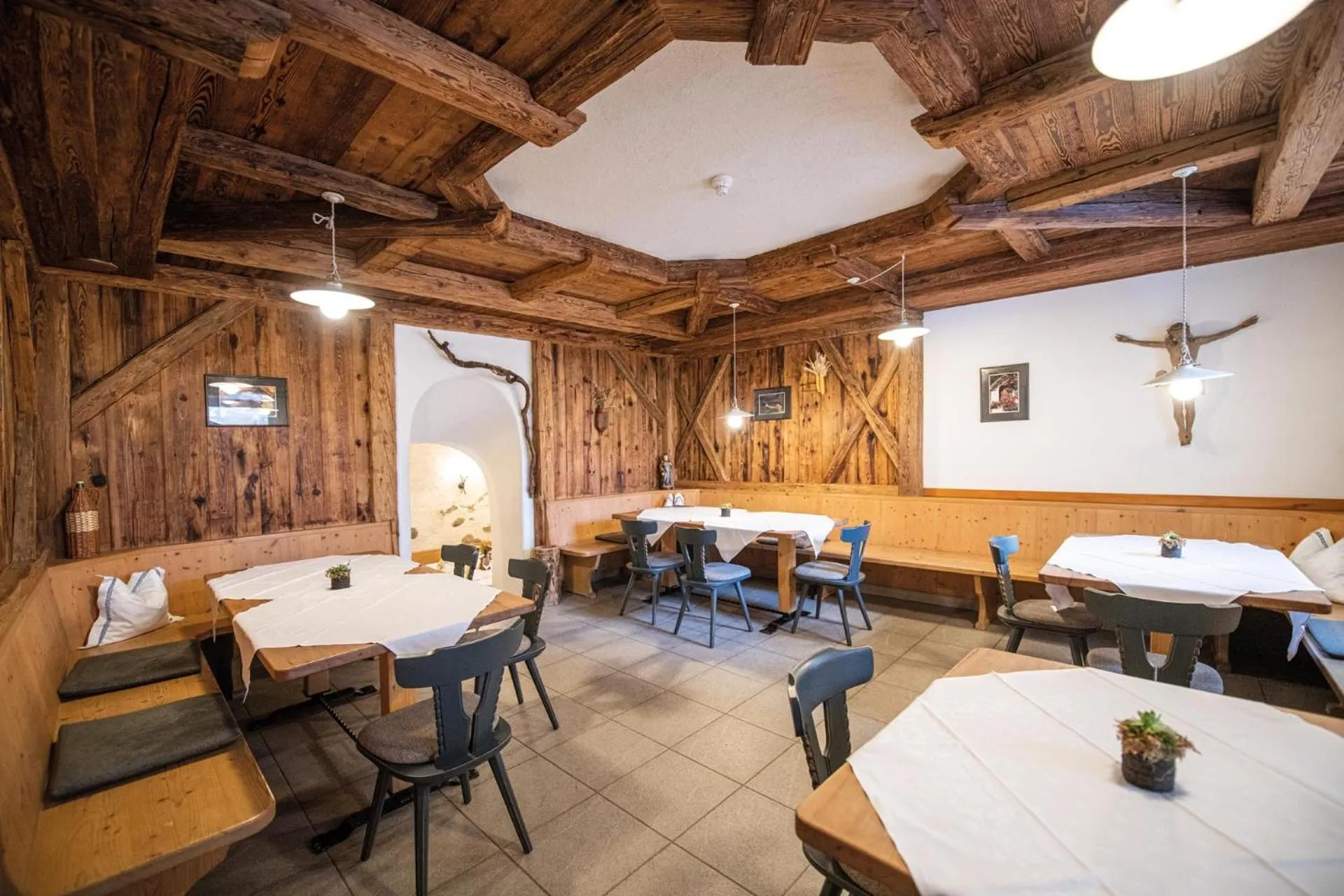 Restaurant/places to eat in Gasthof Teiser Stern