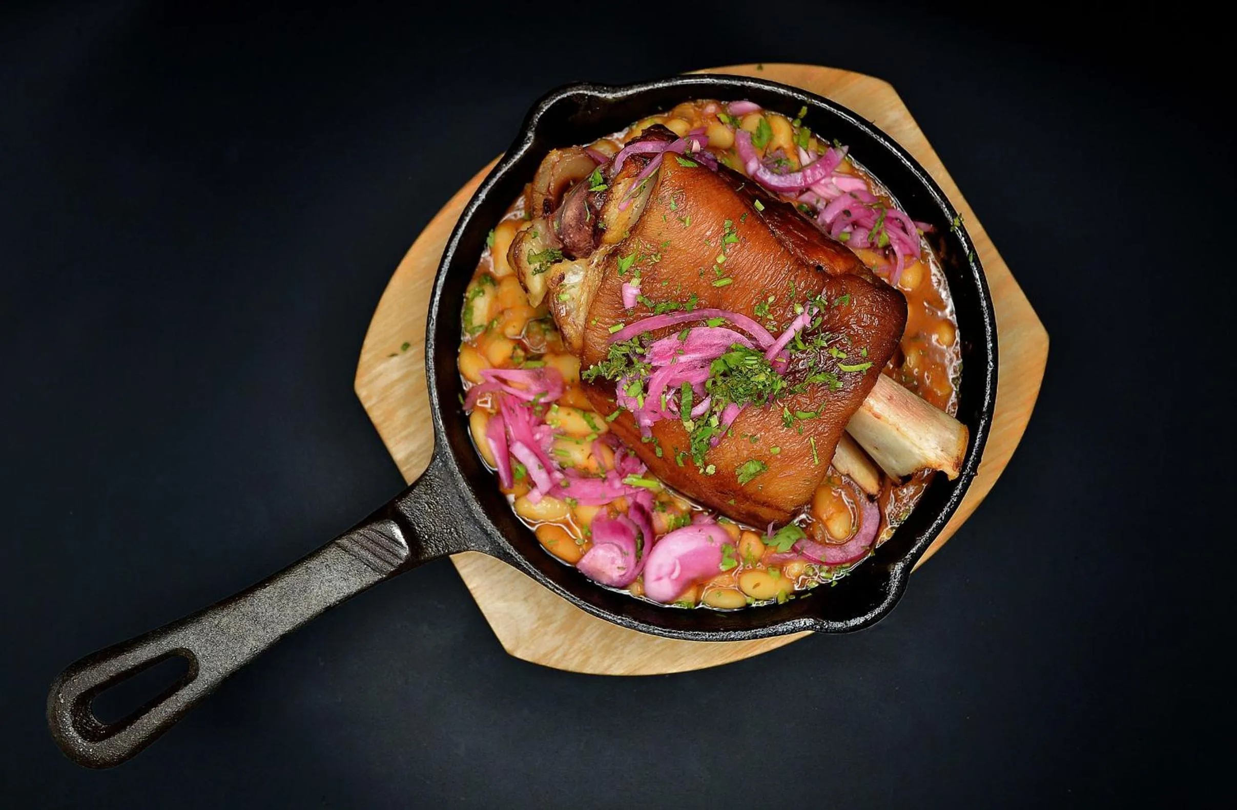 Restaurant/places to eat in Pensiune & Restaurant Victoria