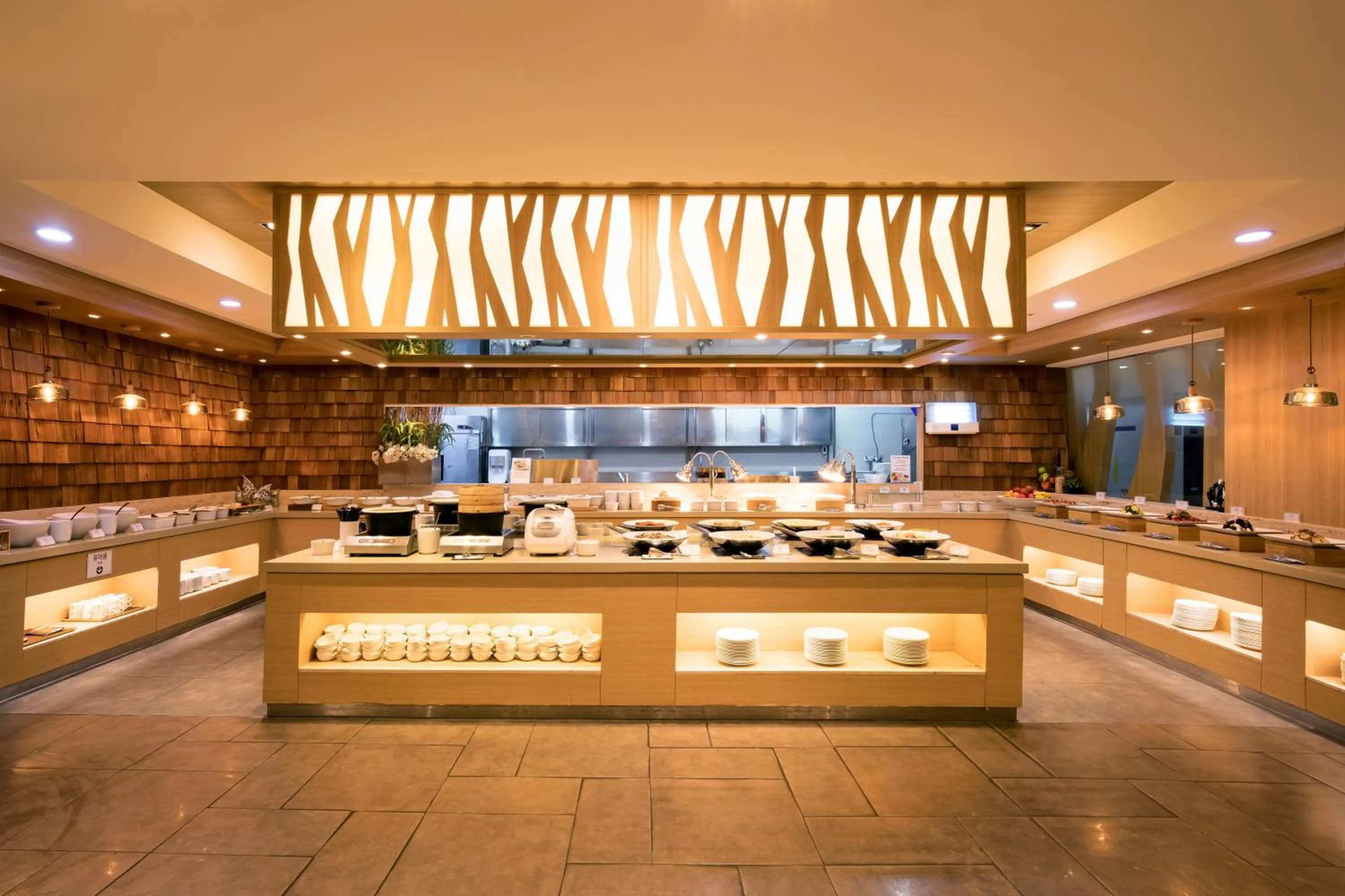 Breakfast in Sono Belle Jeju