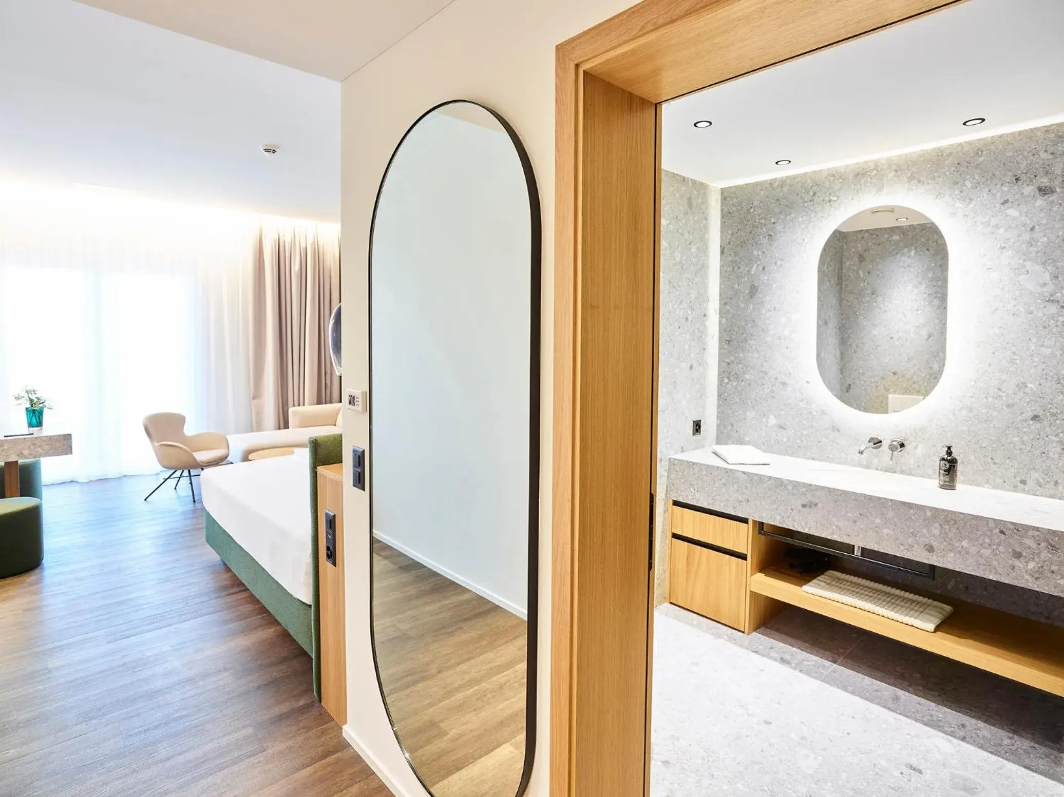 Junior Suite with Balcony in Hotel von Rotz Junior Suite with Balcony in Hotel von Rotz