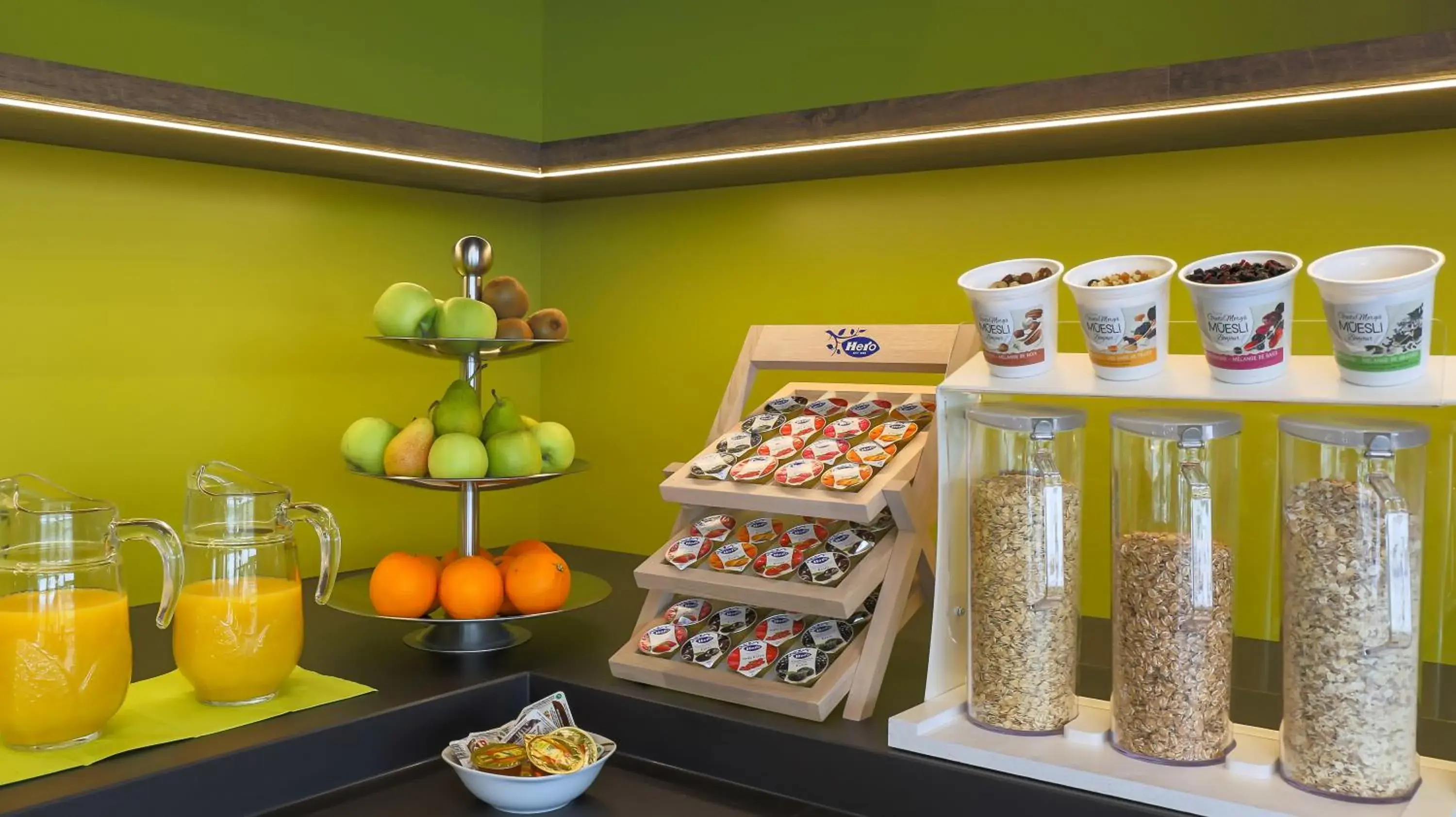 Buffet breakfast in Self Check-in Hotel von Rotz Buffet breakfast in Self Check-in Hotel von Rotz