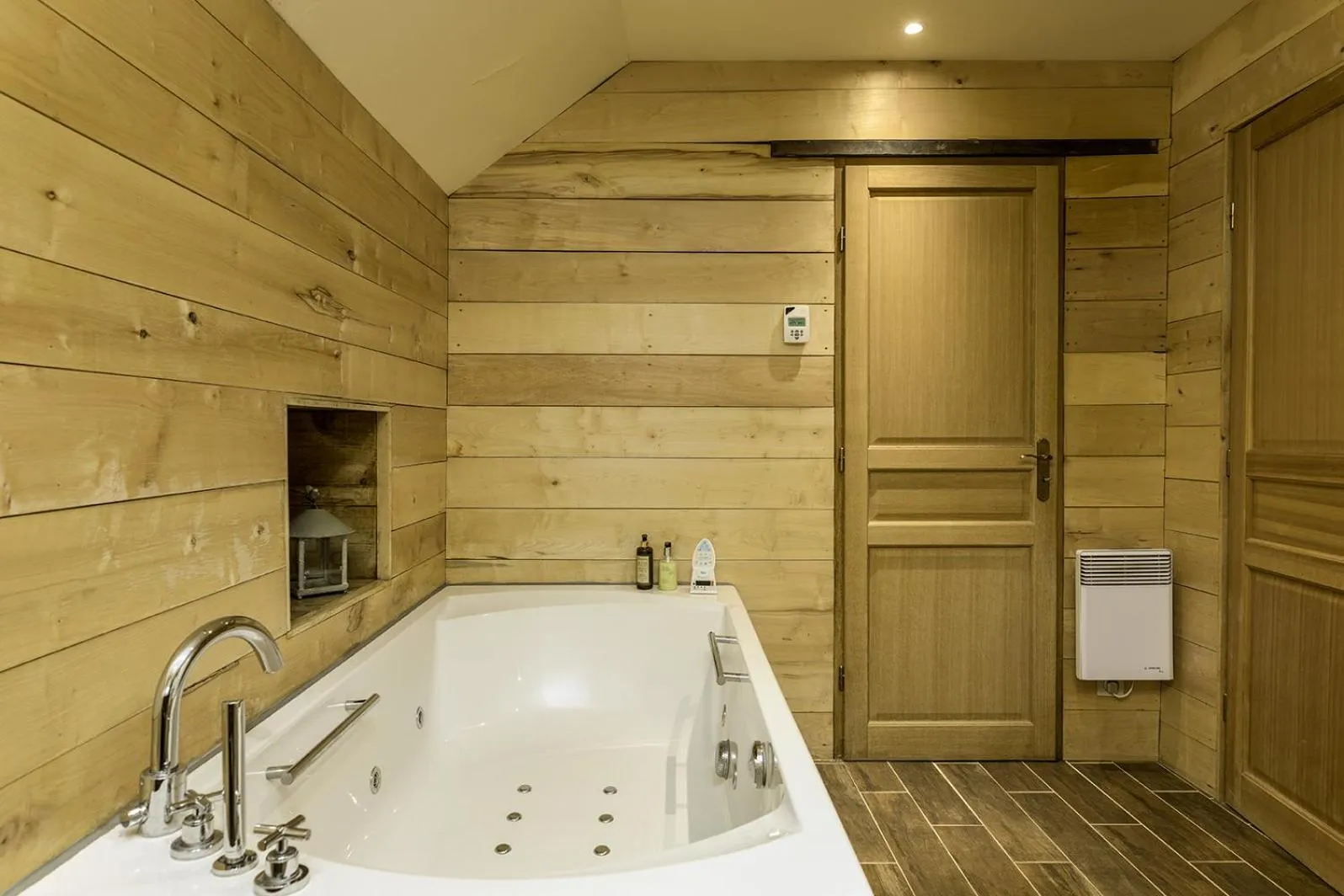 Bath in Domaine De Villeray