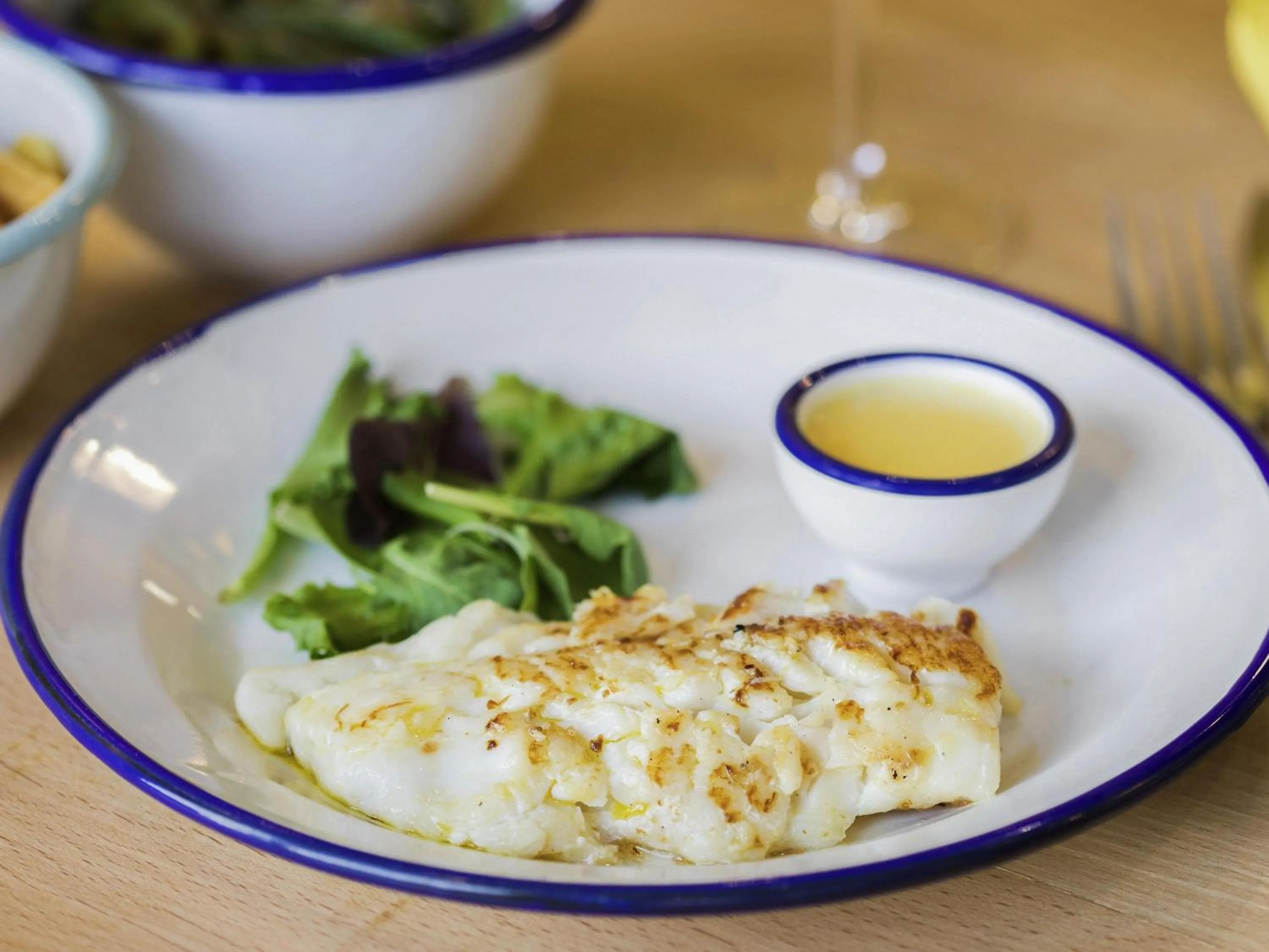 Restaurant/places to eat in ibis Lille Lomme Centre