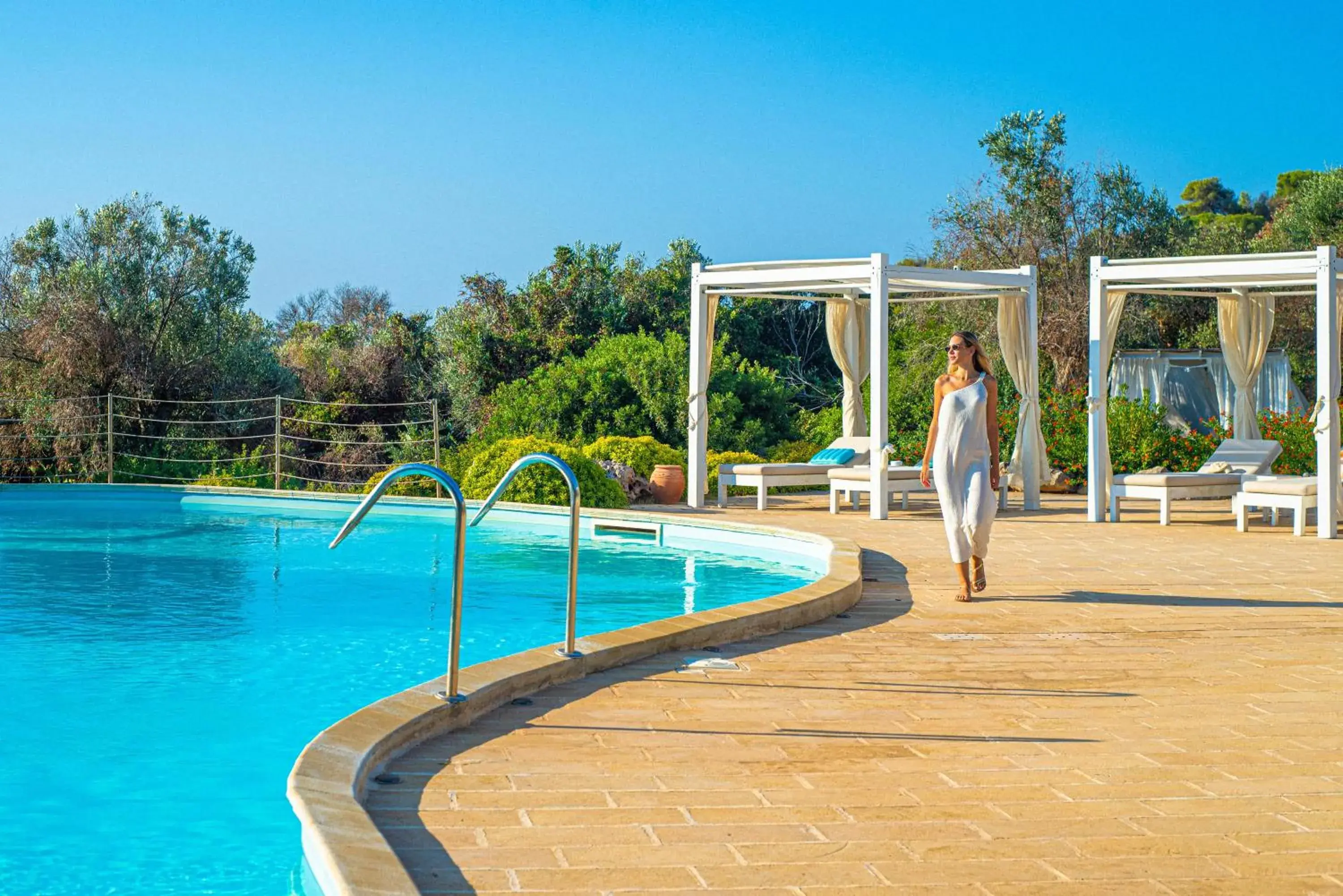 Swimming pool in Marenea Suite Hotel - CDSHotels Swimming pool in Marenea Suite Hotel - CDSHotels