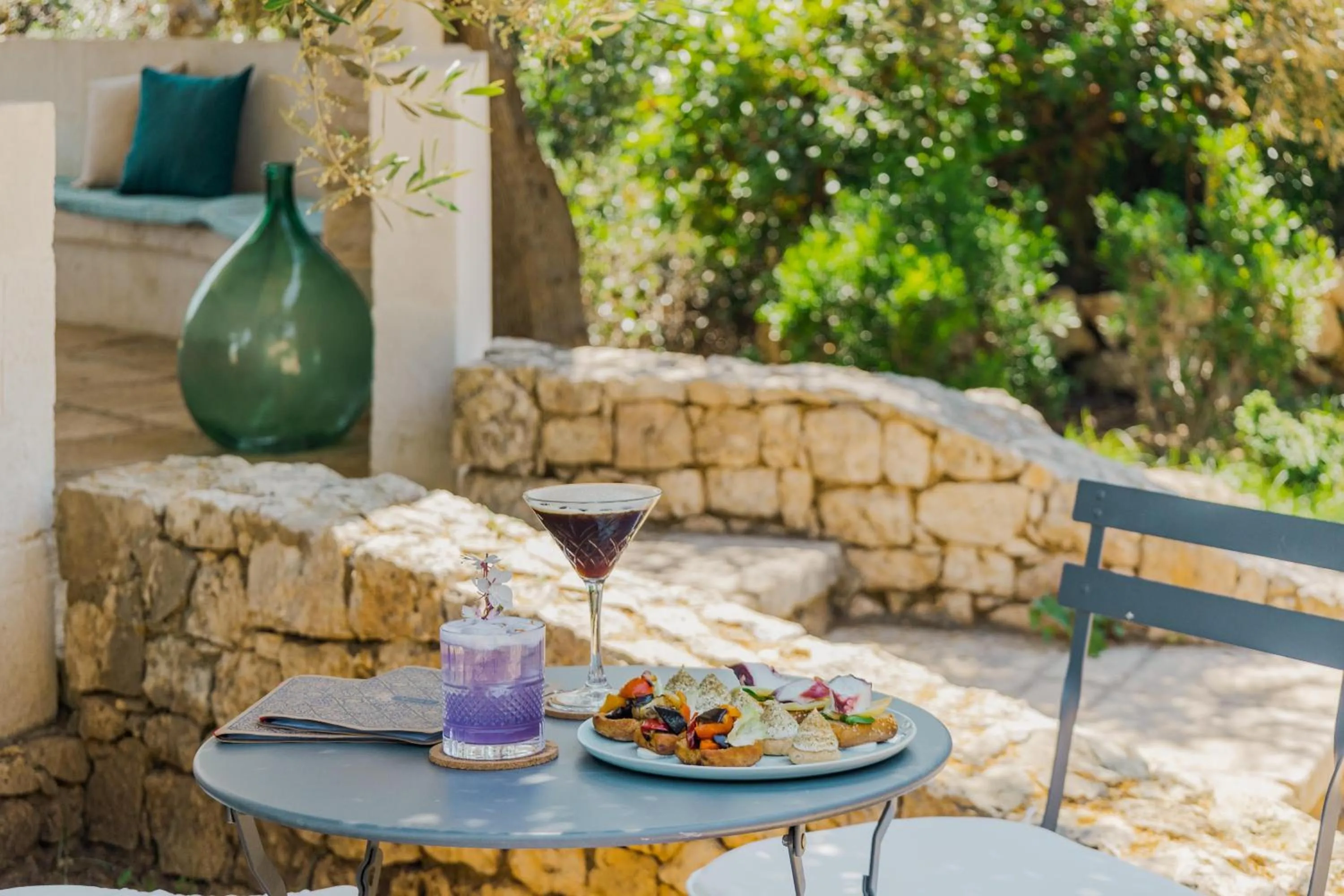 Lounge or bar in Marenea Suite Hotel - CDSHotels