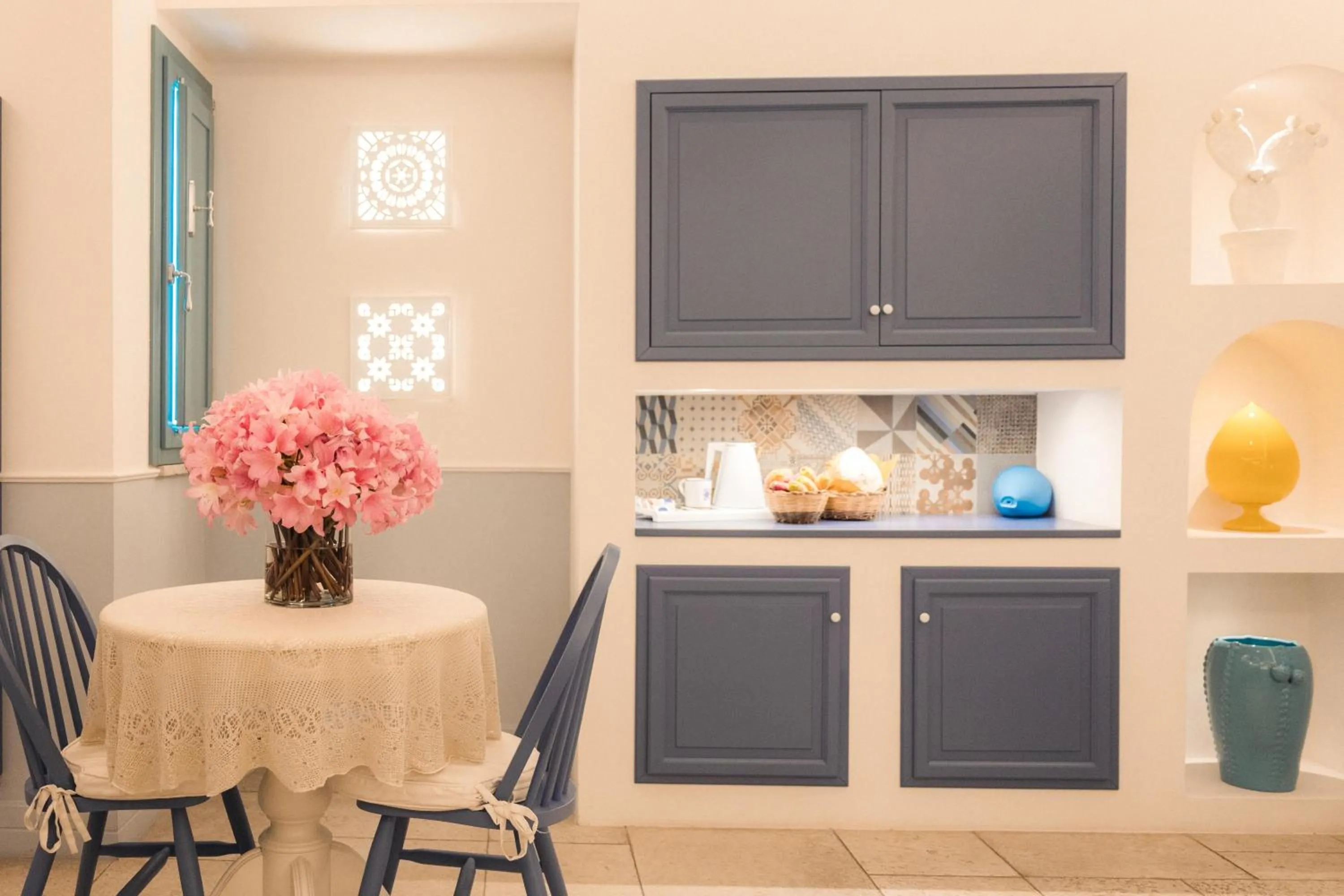 Photo of the whole room in Marenea Suite Hotel - CDSHotels