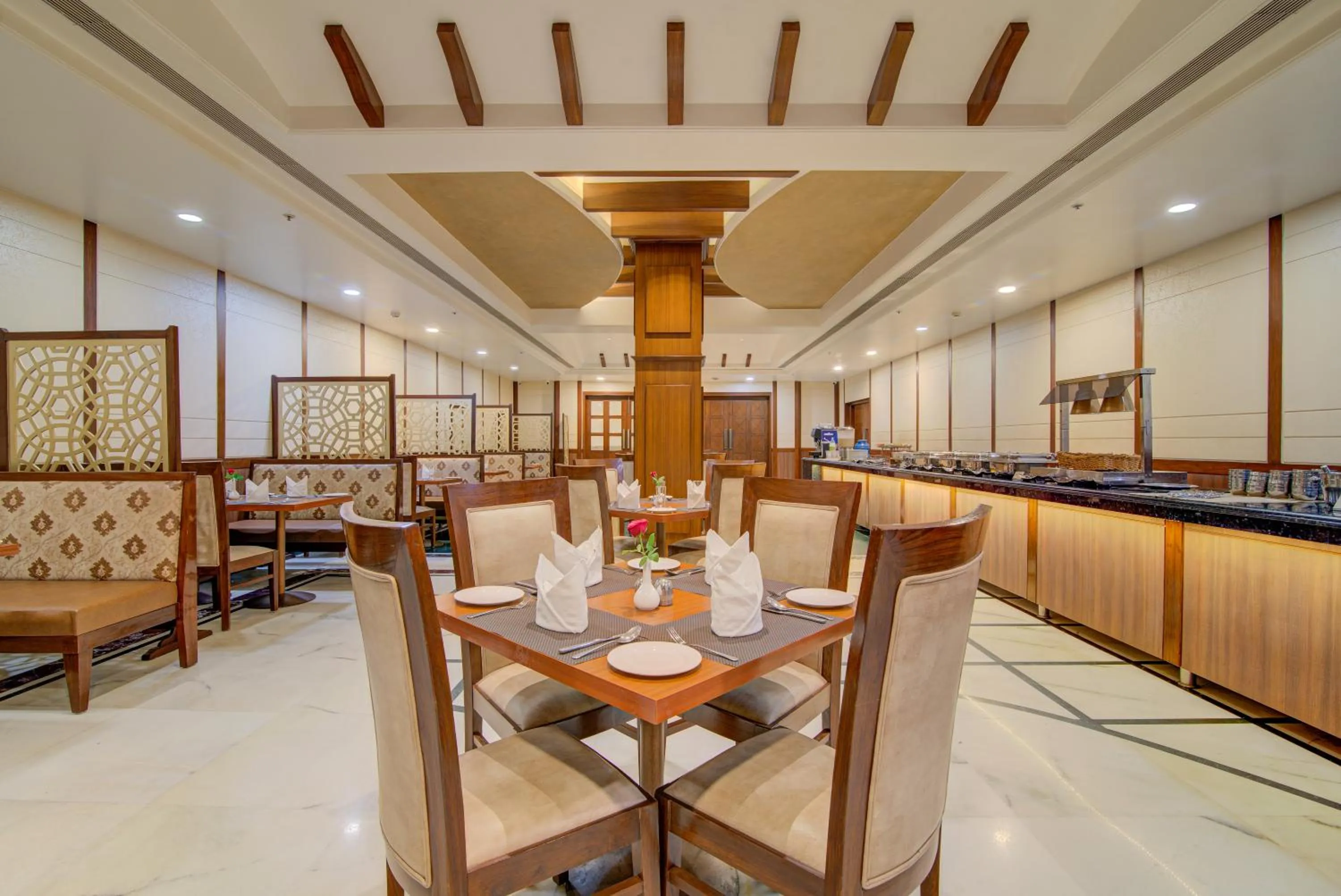 Restaurant/places to eat in Hotel Home In By Amrik Sukhdev