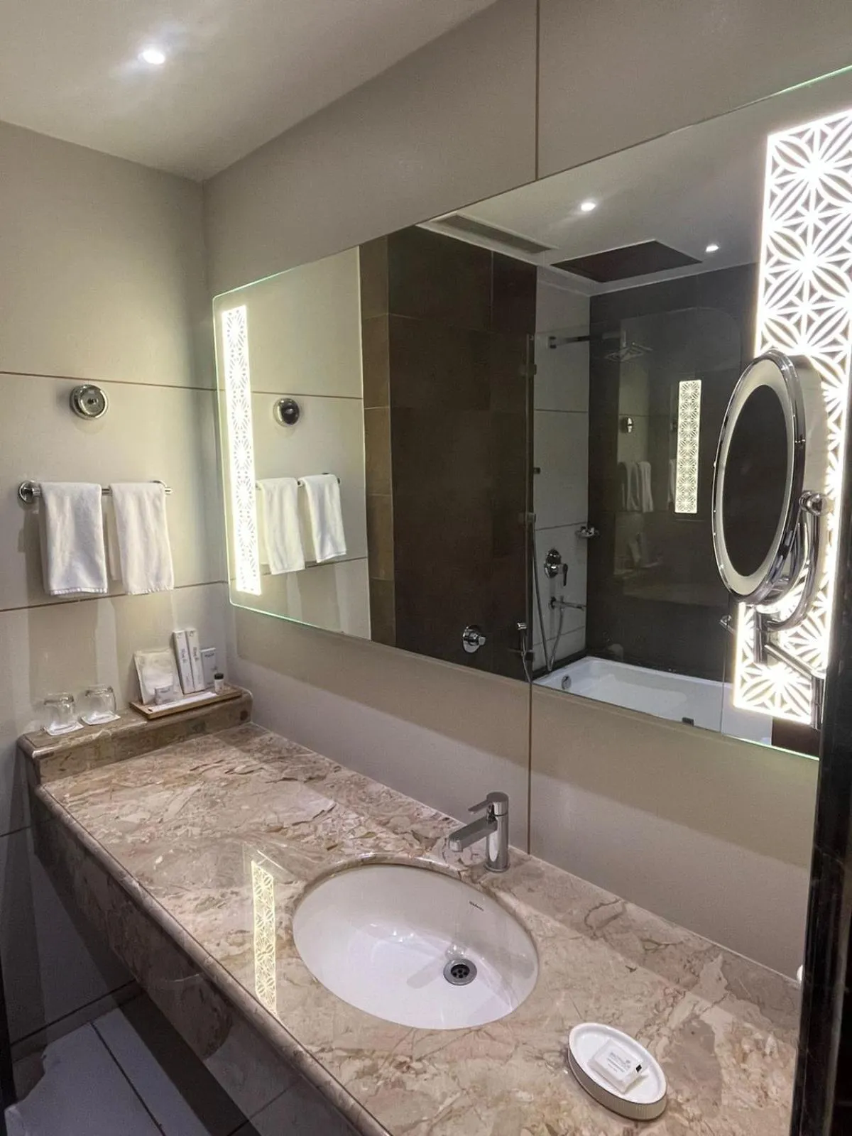 Bathroom in Hotel Home In By Amrik Sukhdev