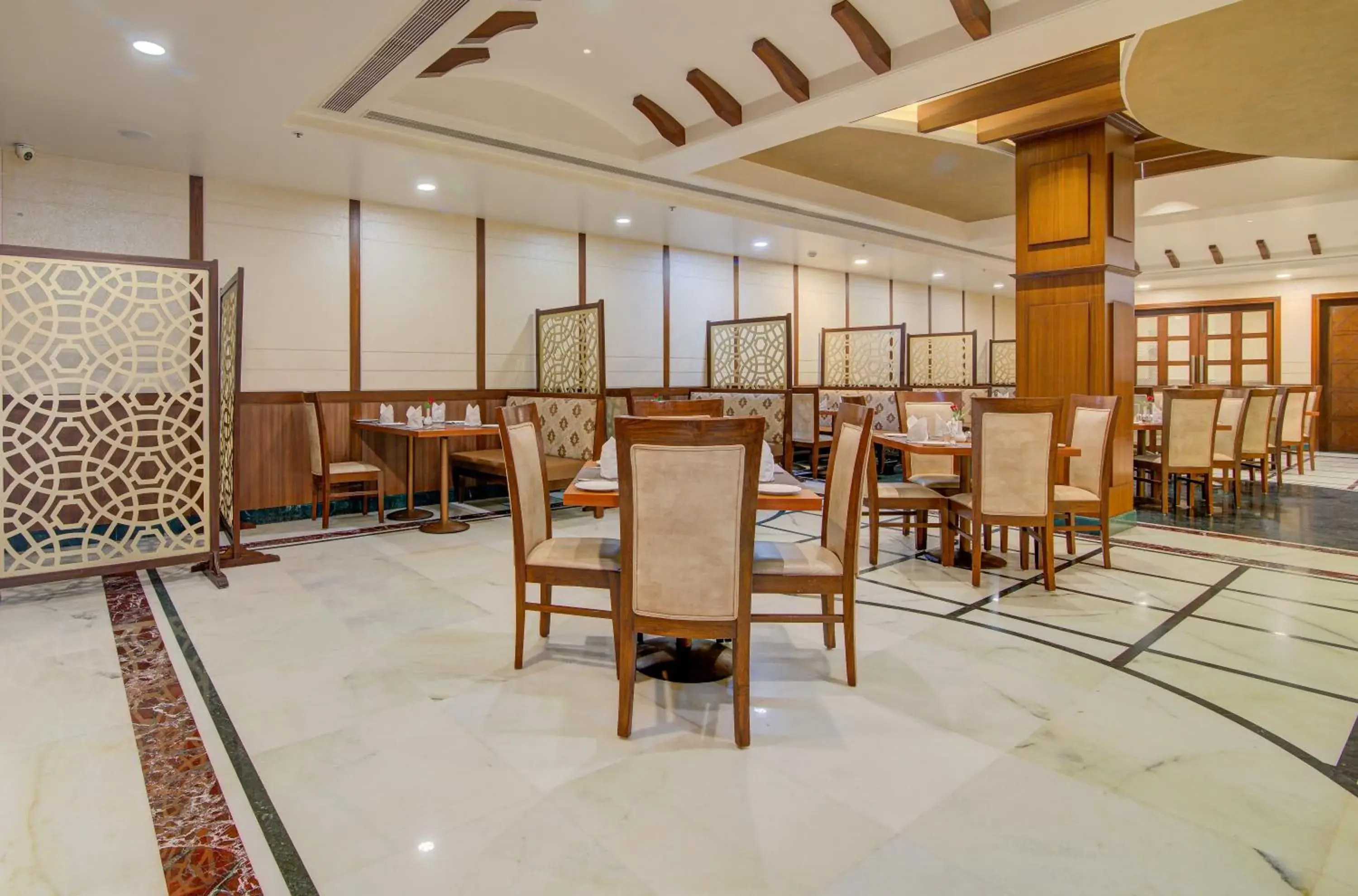 Restaurant/places to eat in Hotel Home In By Amrik Sukhdev Restaurant/places to eat in Hotel Home In By Amrik Sukhdev