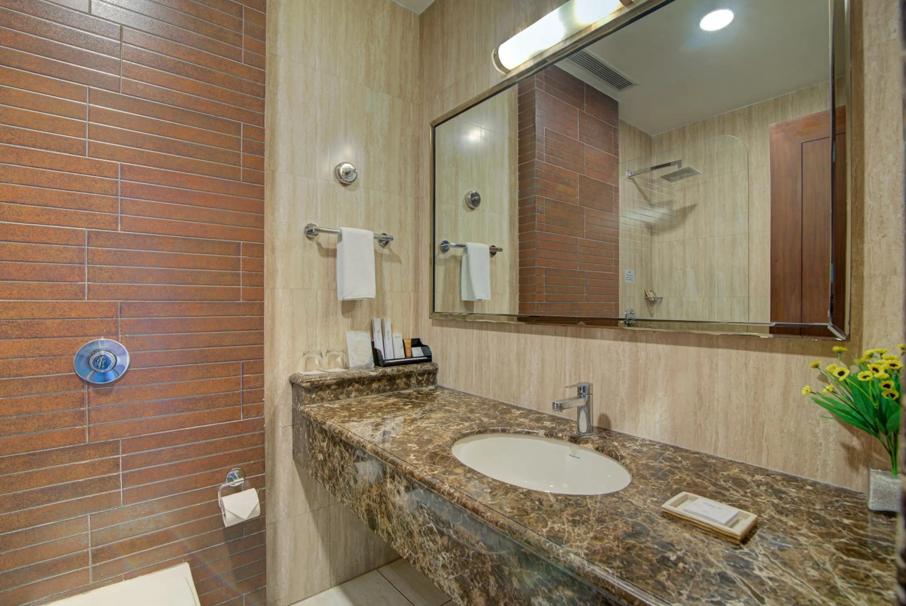 Bathroom in Hotel Home In By Amrik Sukhdev