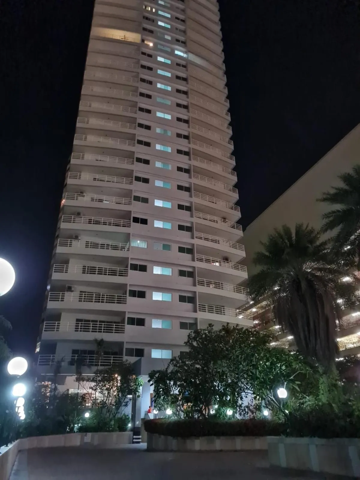 Property building in VTSIX at View Talay 6