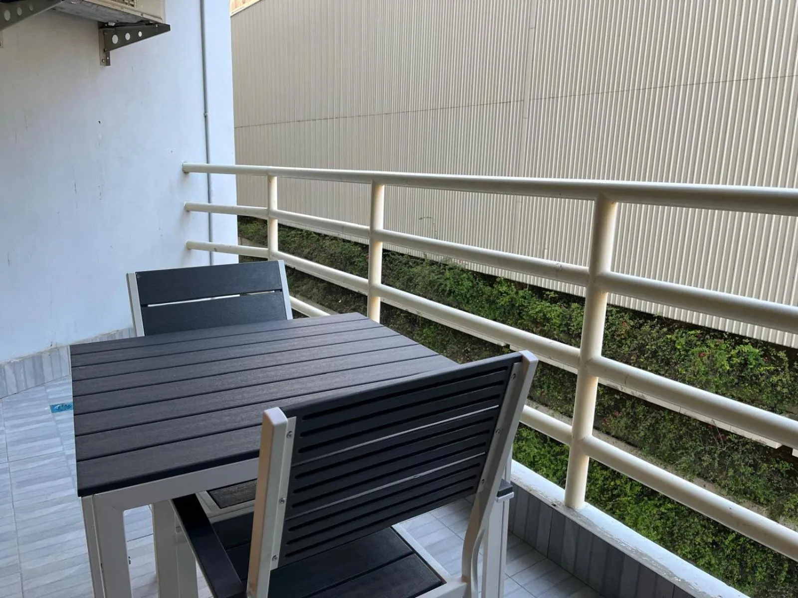 VTSIX at View Talay 6