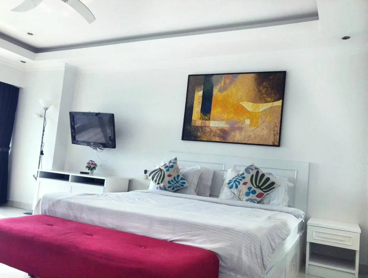 Bed in VTSIX at View Talay 6