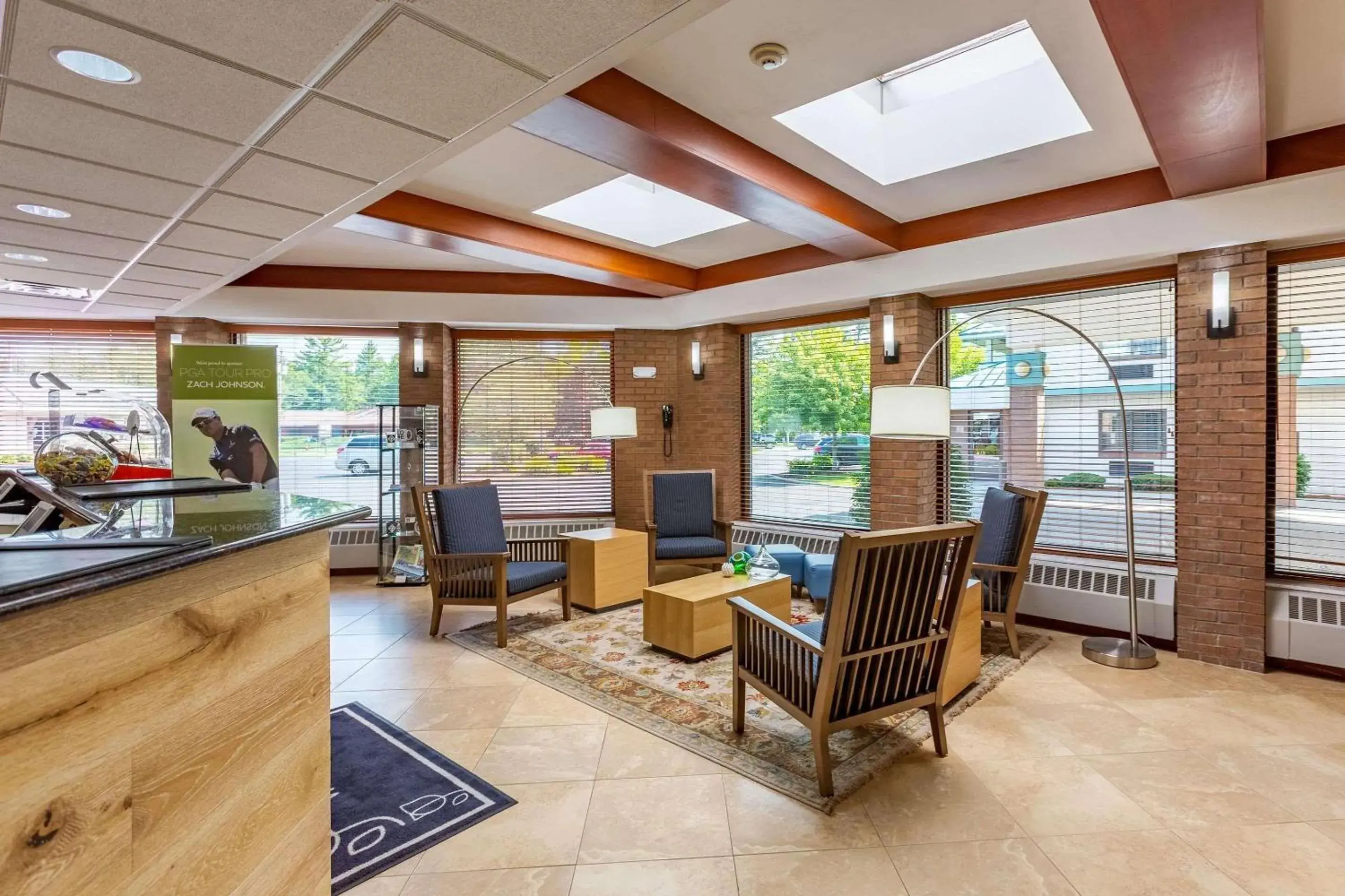 Lobby or reception in Country Inn & Suites by Radisson, Traverse City, MI Lobby or reception in Country Inn & Suites by Radisson, Traverse City, MI