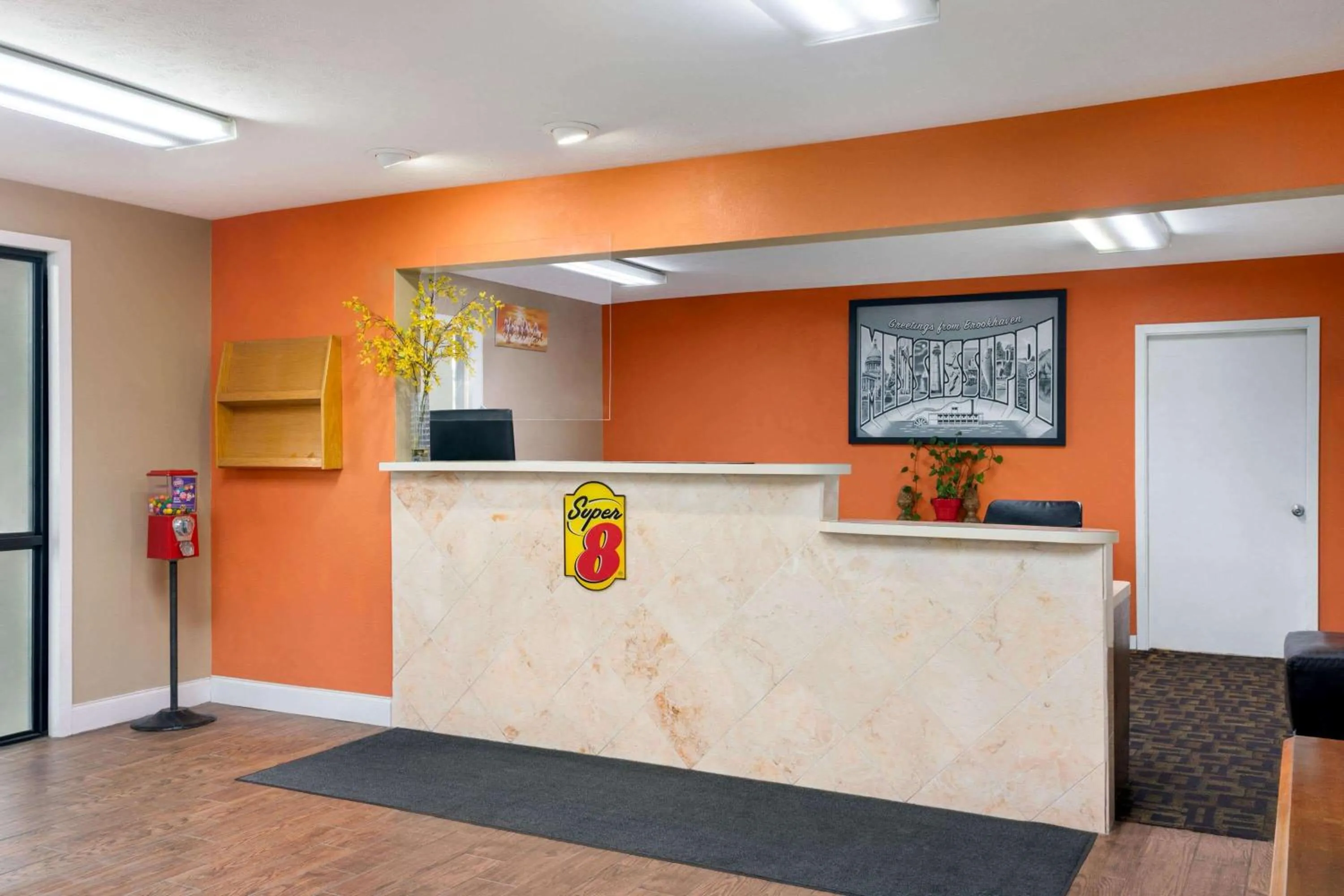 Lobby or reception in Super 8 by Wyndham Brookhaven
