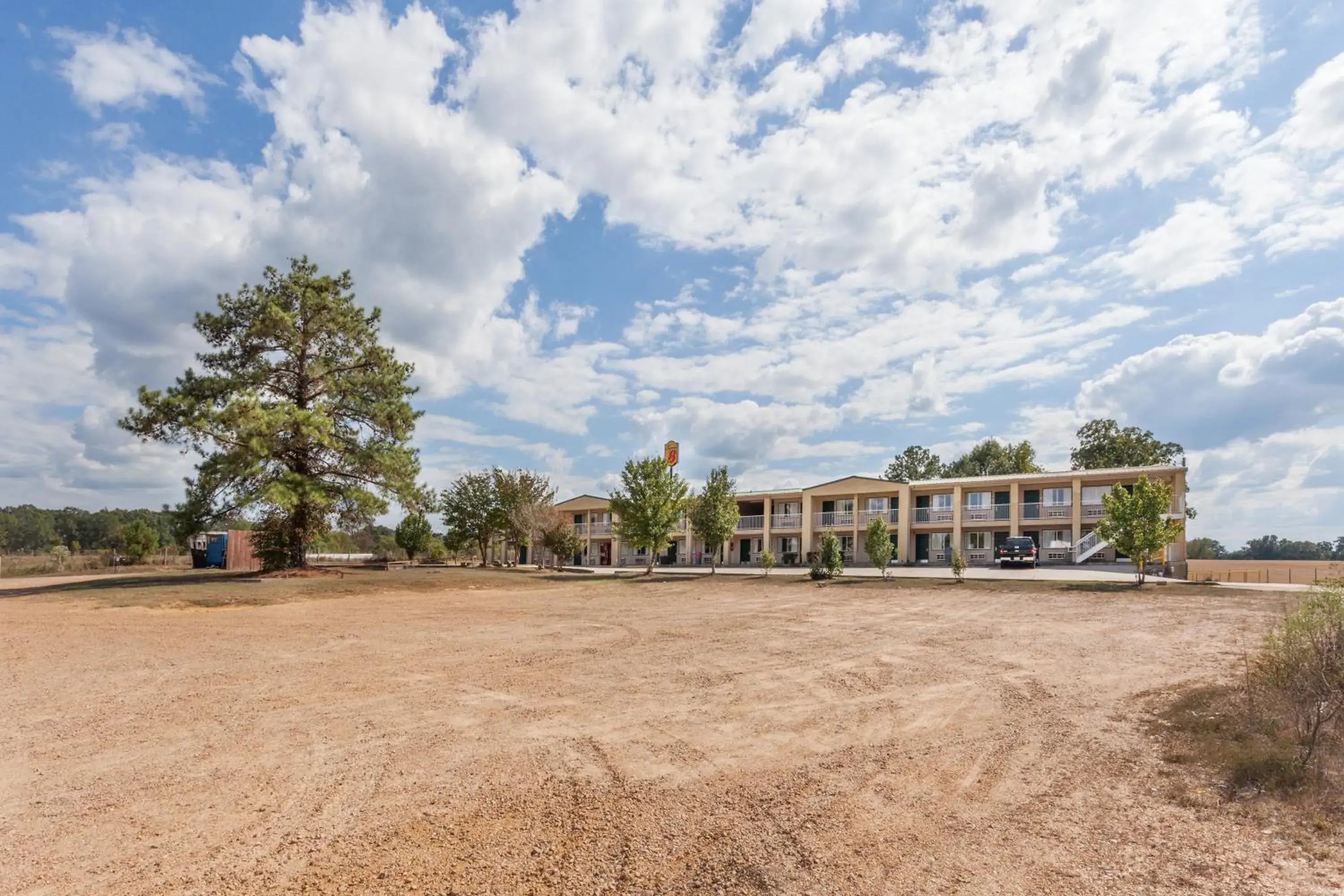 Property building in Super 8 by Wyndham Brookhaven Property building in Super 8 by Wyndham Brookhaven