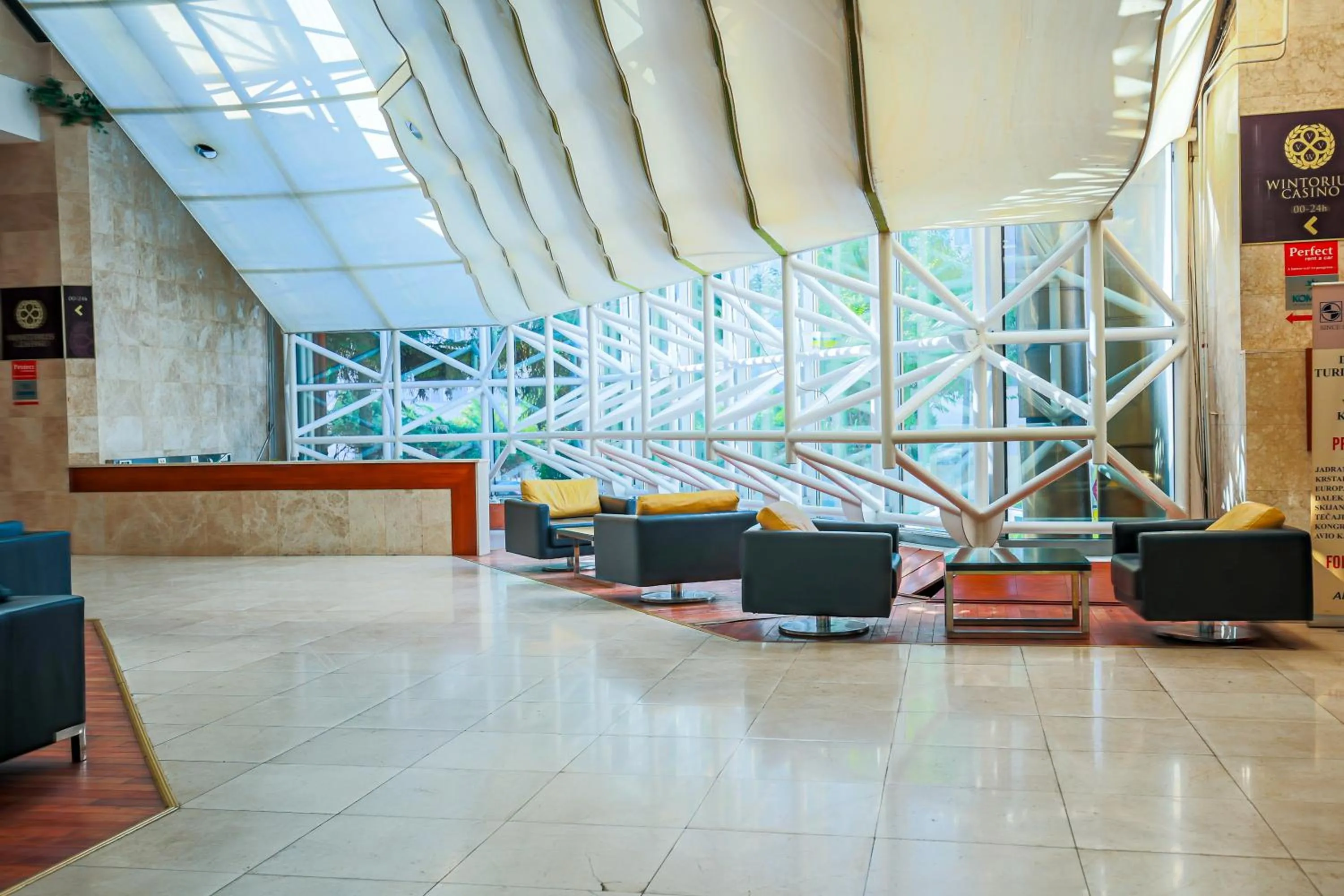 Lobby or reception in Grand Hotel Tuzla