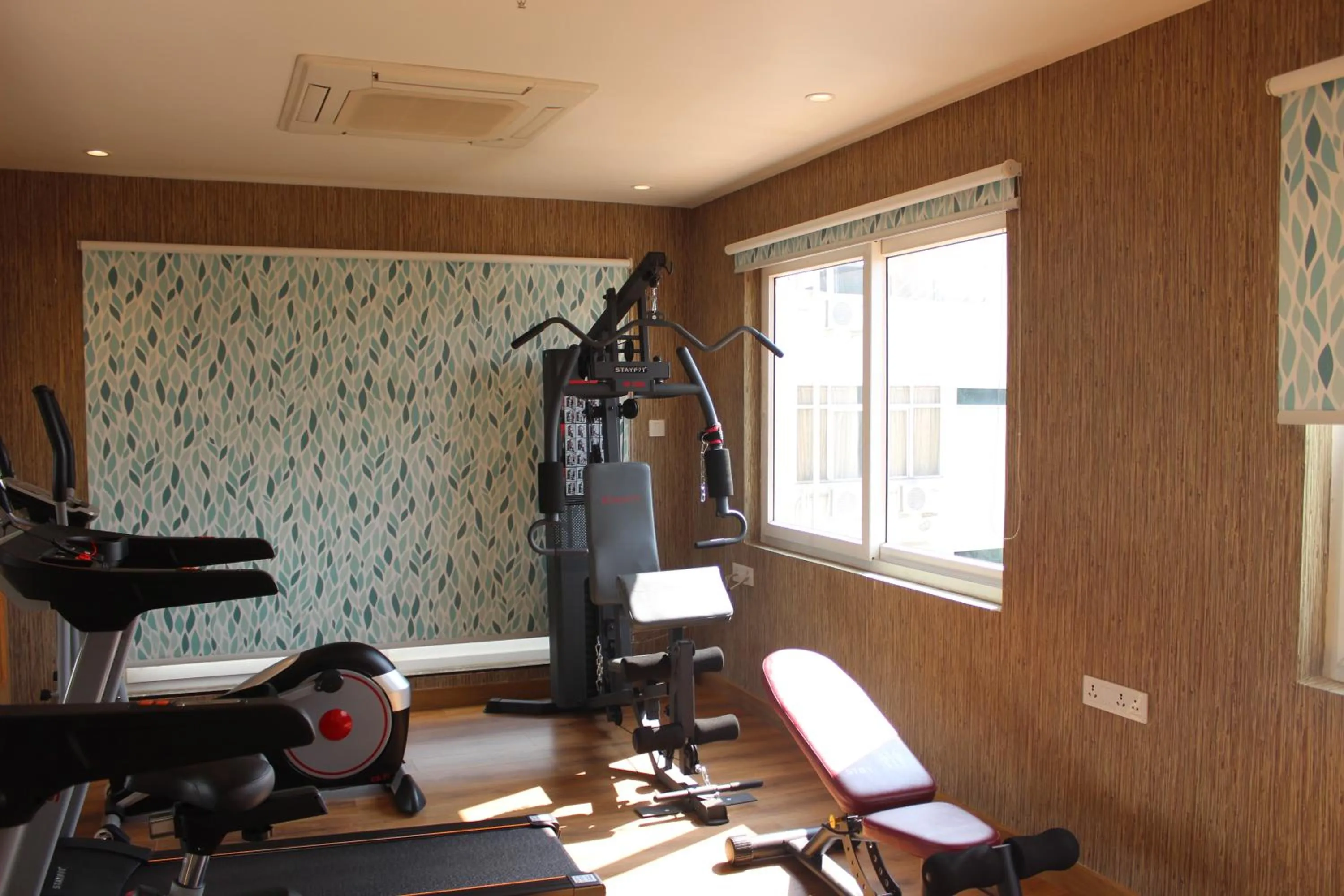 Fitness centre/facilities in Shivas Galaxy Hotel