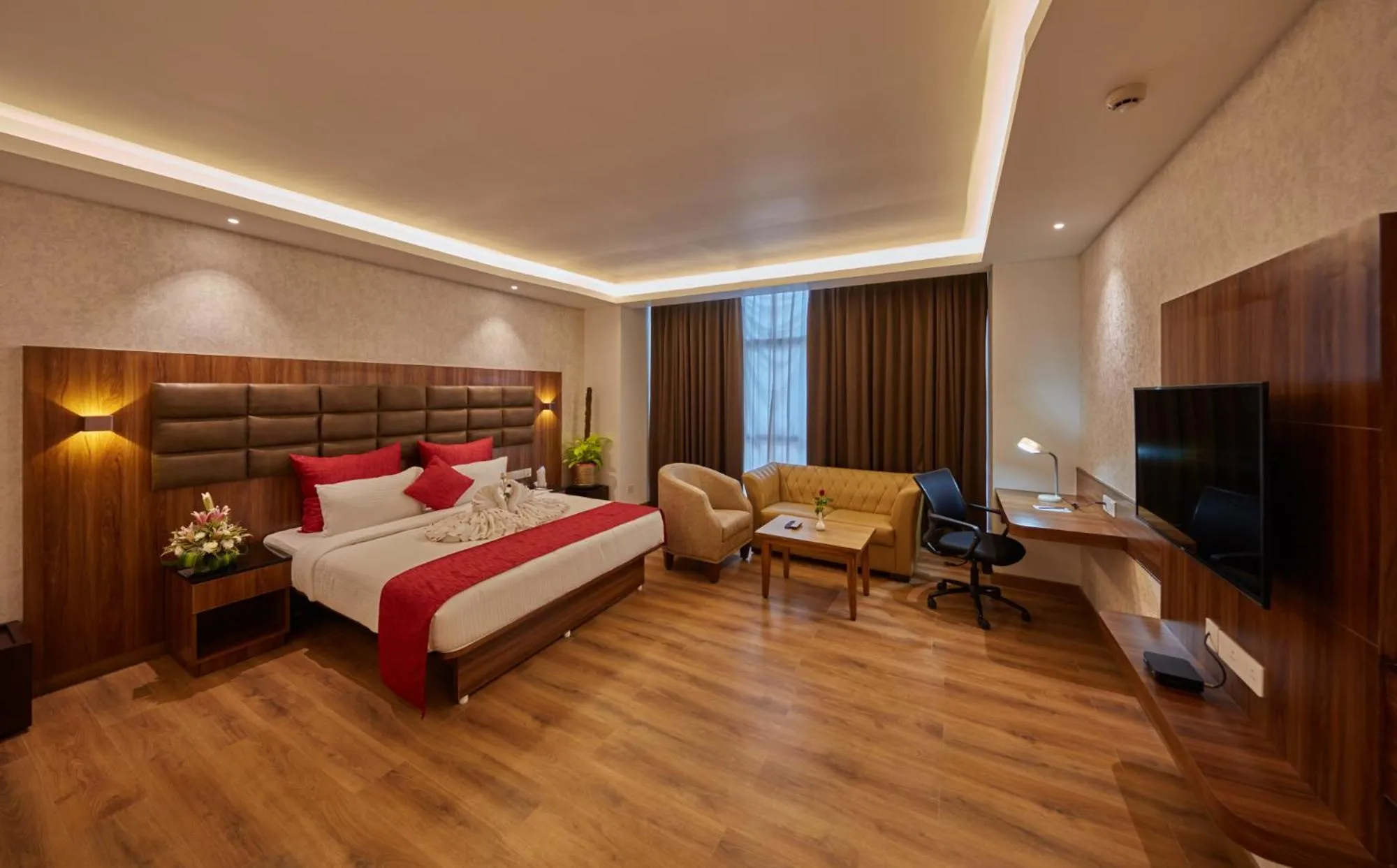 Photo of the whole room, Bed in Shivas Galaxy Hotel