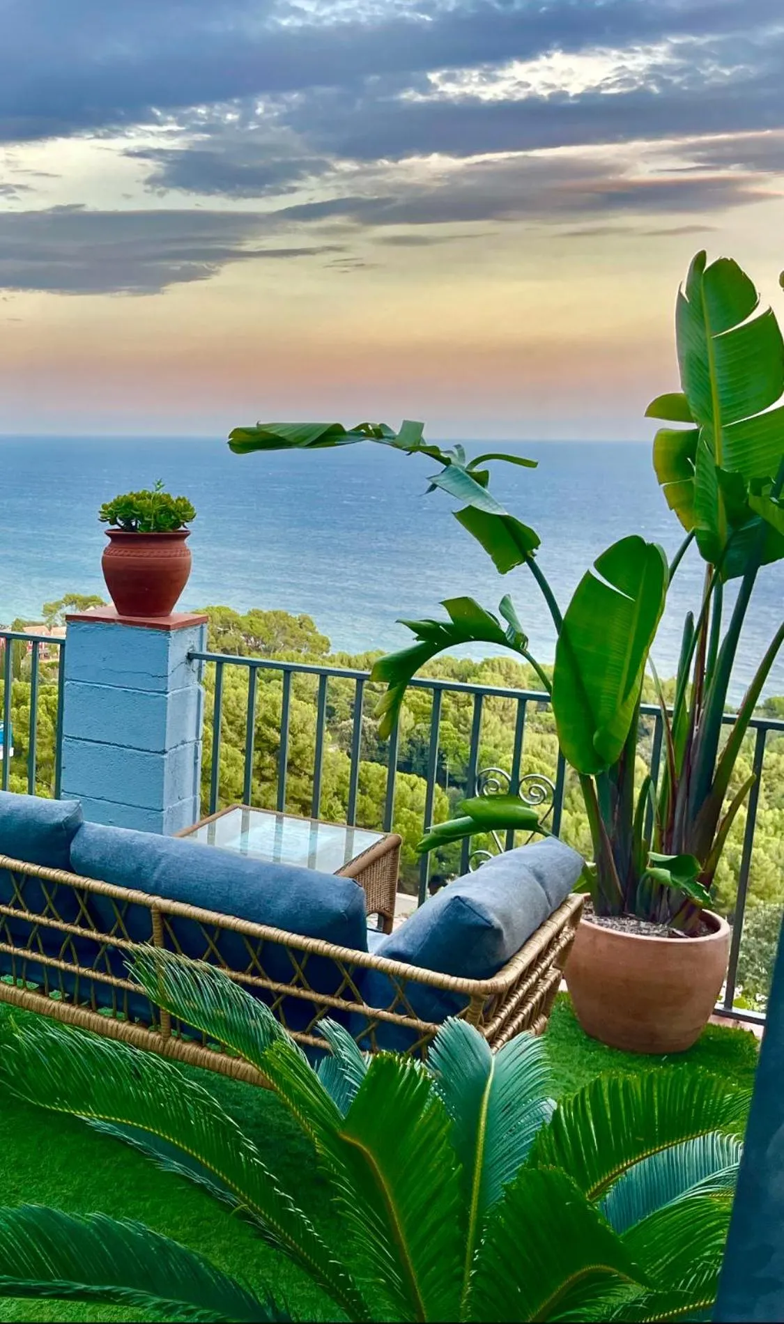 LA CASA BLUE , Mediterranean Boutique-Villa in Santa Cristina Beach