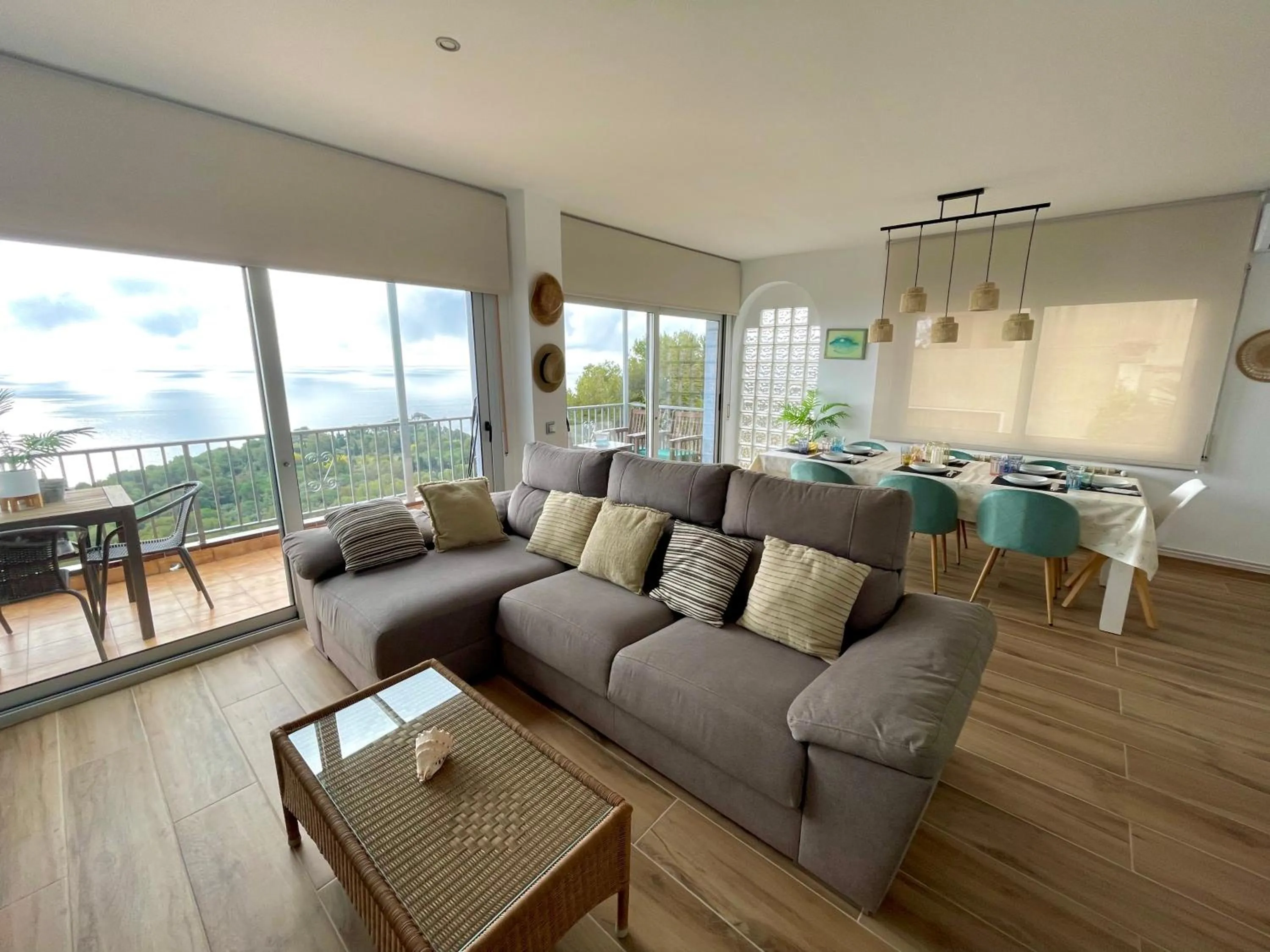 LA CASA BLUE , Mediterranean Boutique-Villa in Santa Cristina Beach