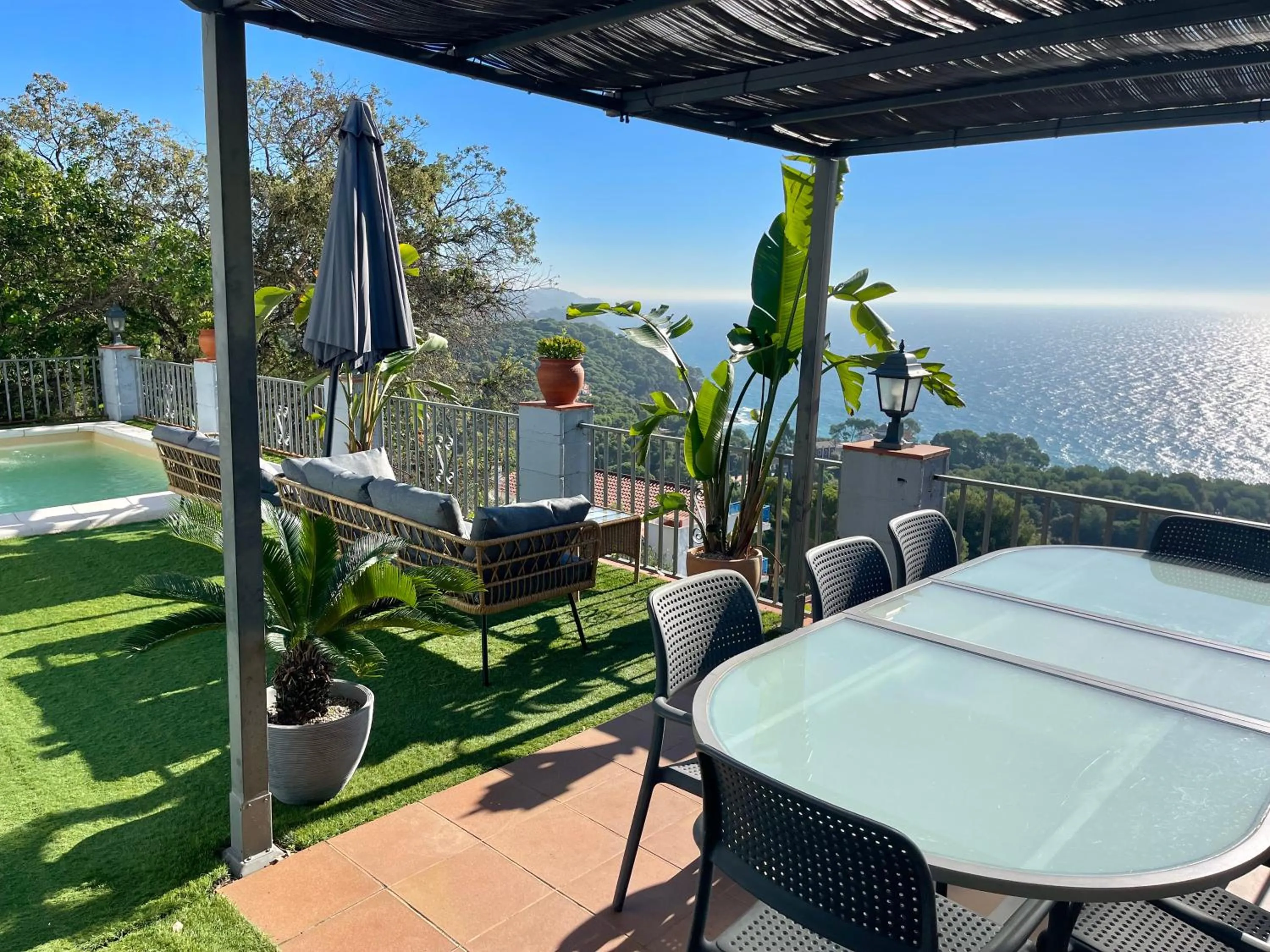LA CASA BLUE , Mediterranean Boutique-Villa in Santa Cristina Beach