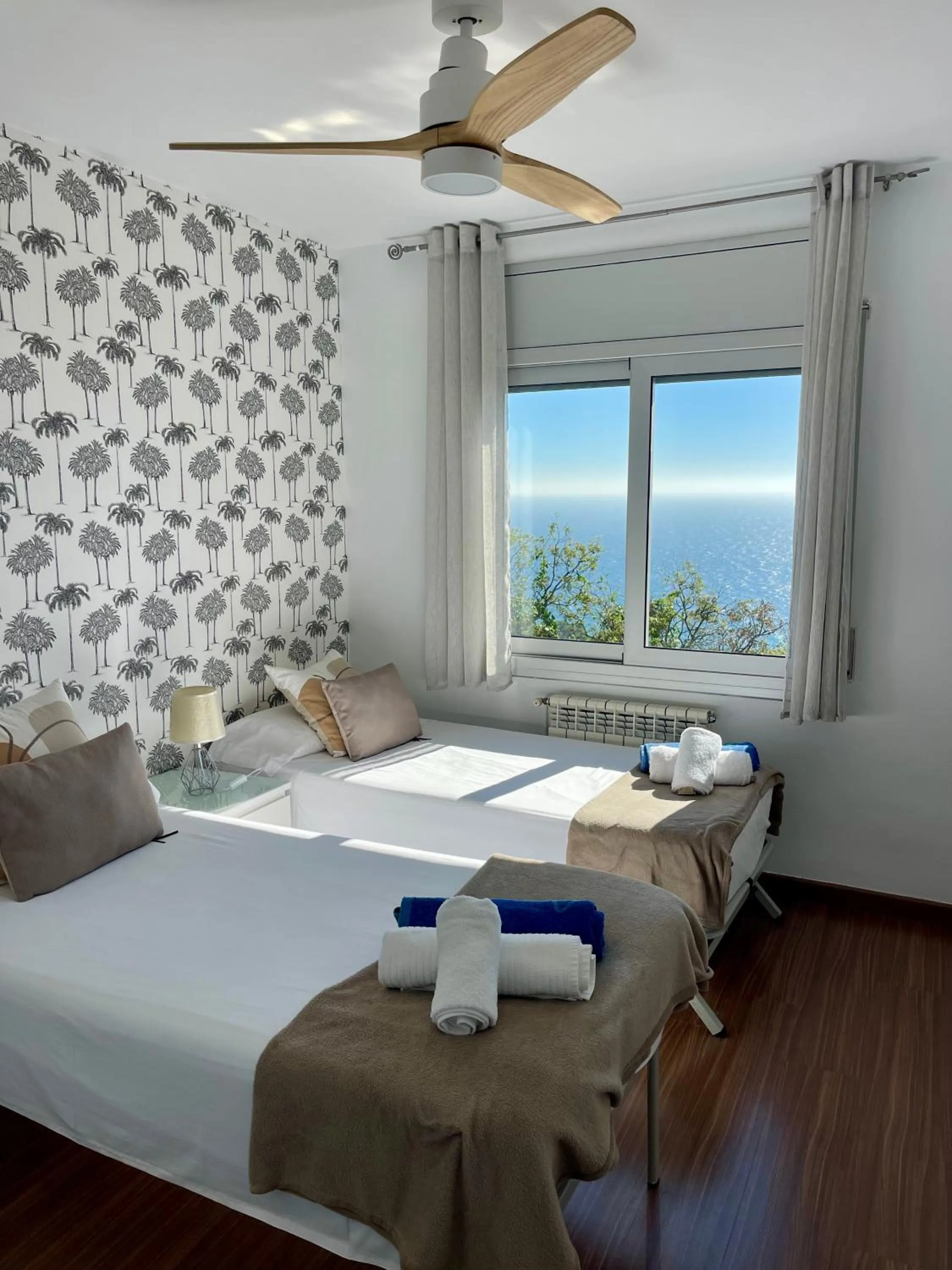 Bed in LA CASA BLUE , Mediterranean Boutique-Villa in Santa Cristina Beach
