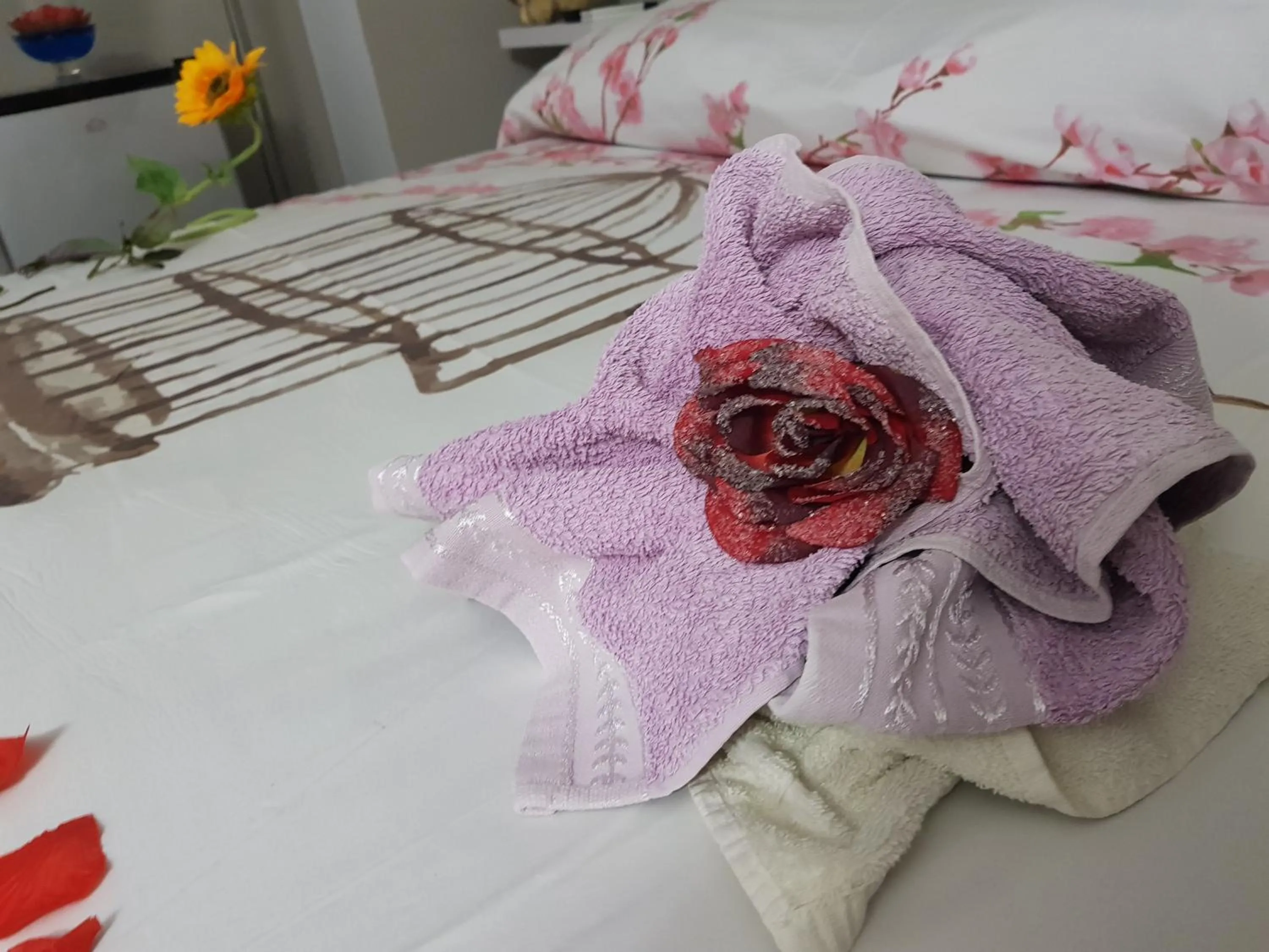 towels, Bed in La Casa Dei Sogni