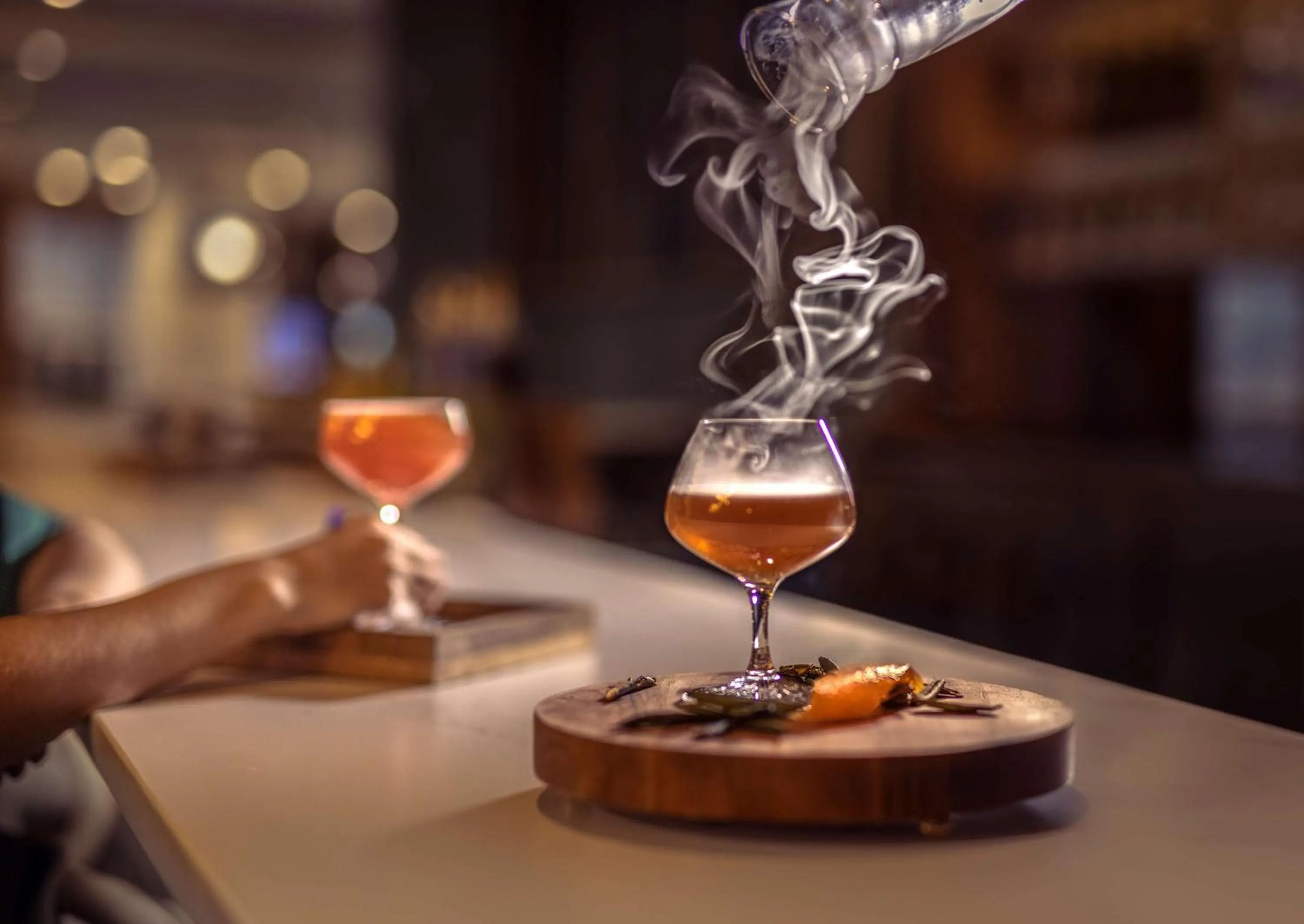 Lounge or bar in Hilton Quebec