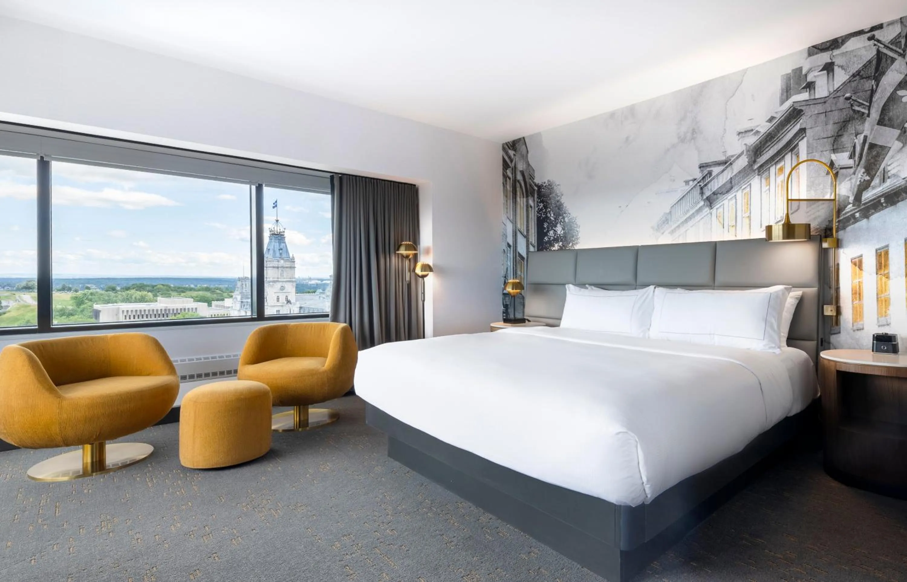 Bed in Hilton Quebec